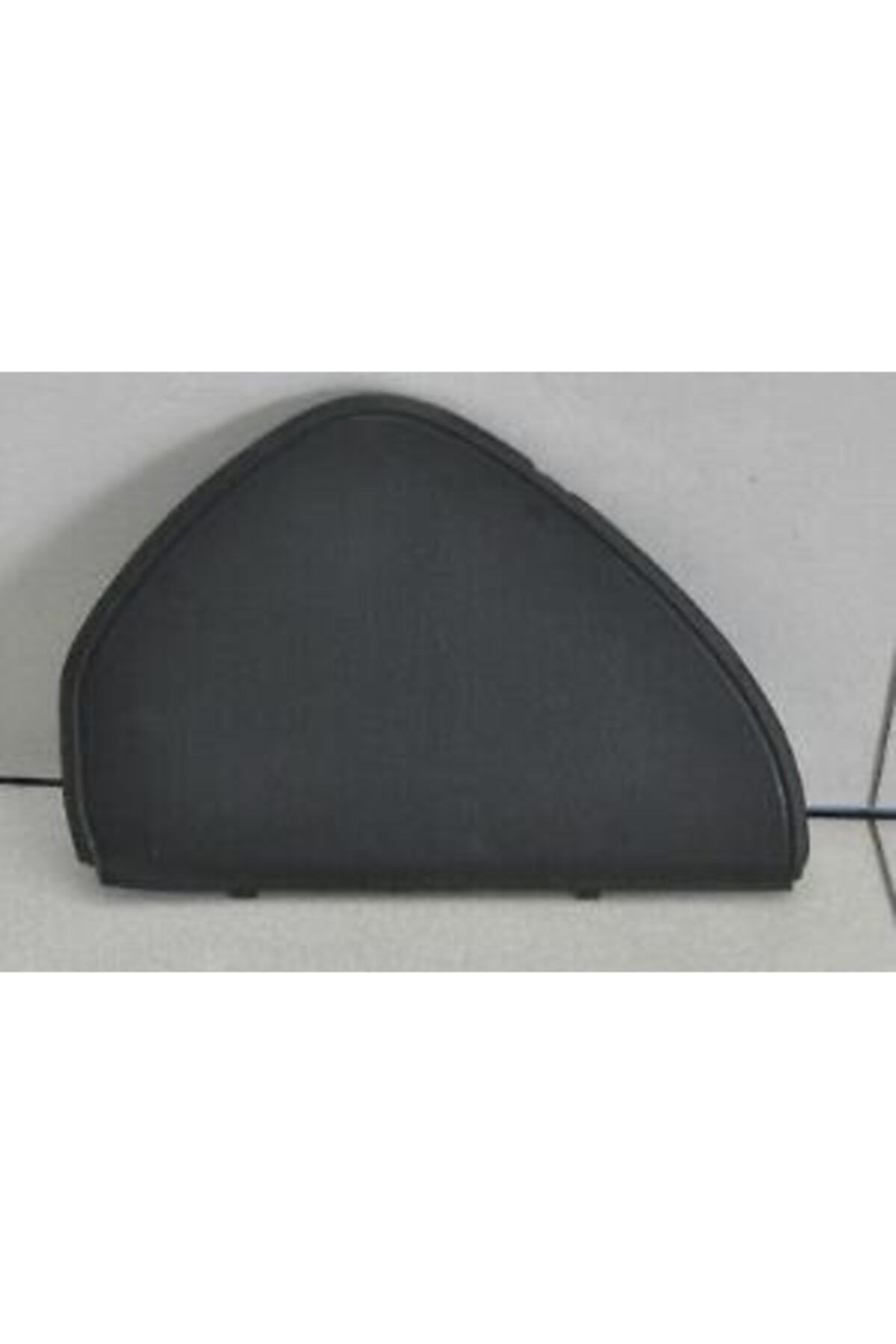 Seat Leon Ve Toledo Ön Göğüs Sol Yan Kapağı 1m0857085c