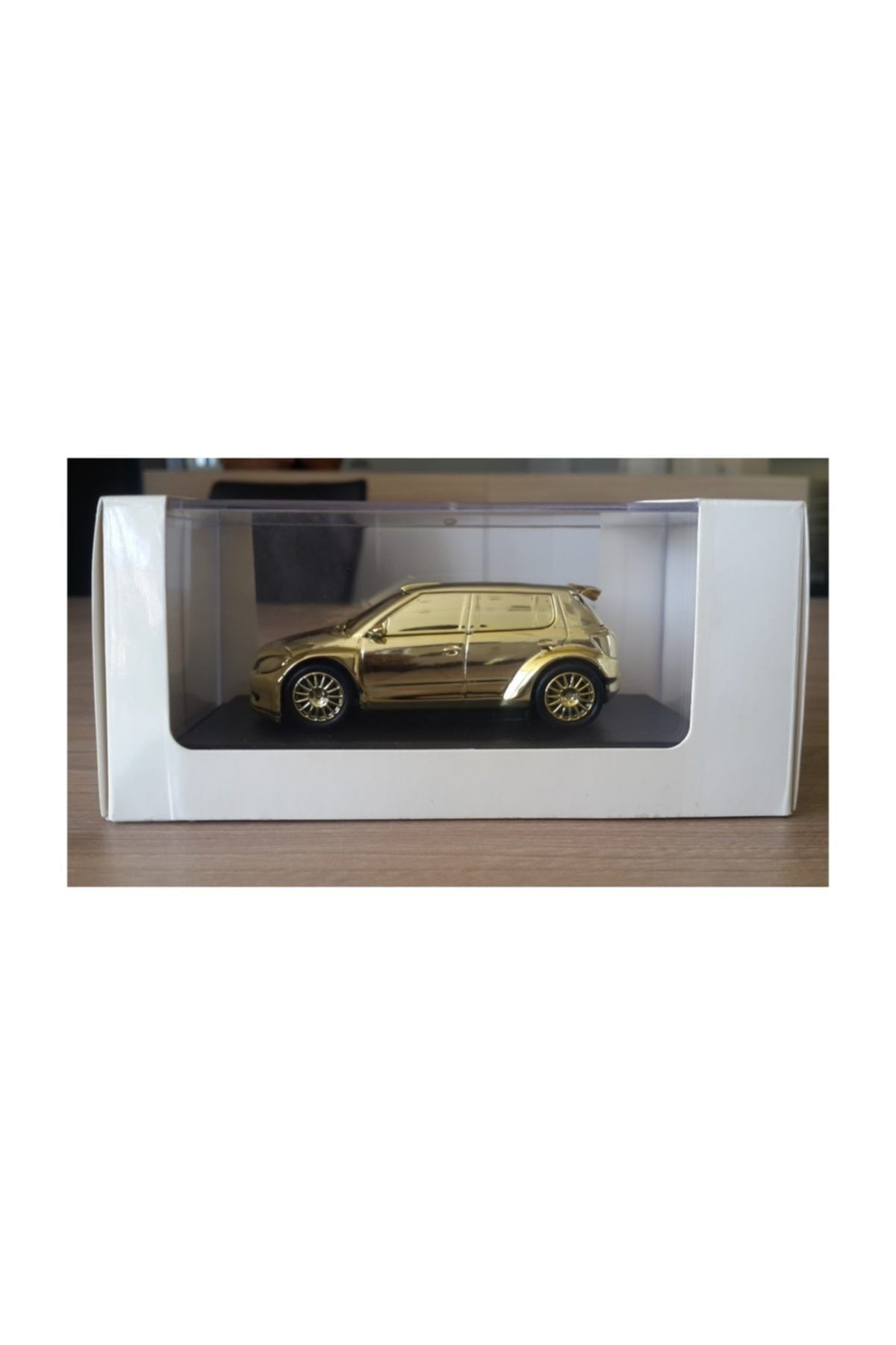 000099300AF- SKODA Orijinal Model Araba Fabia S2000 Gold Edition