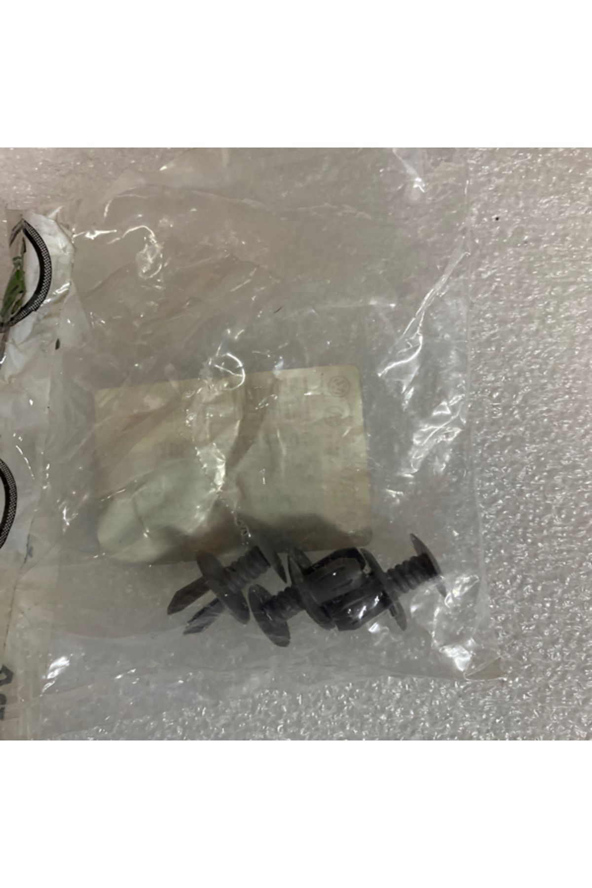 701867299 30T Vw Skoda Seat Uyumlu Audi Kapı Paneli Tutucu OEM