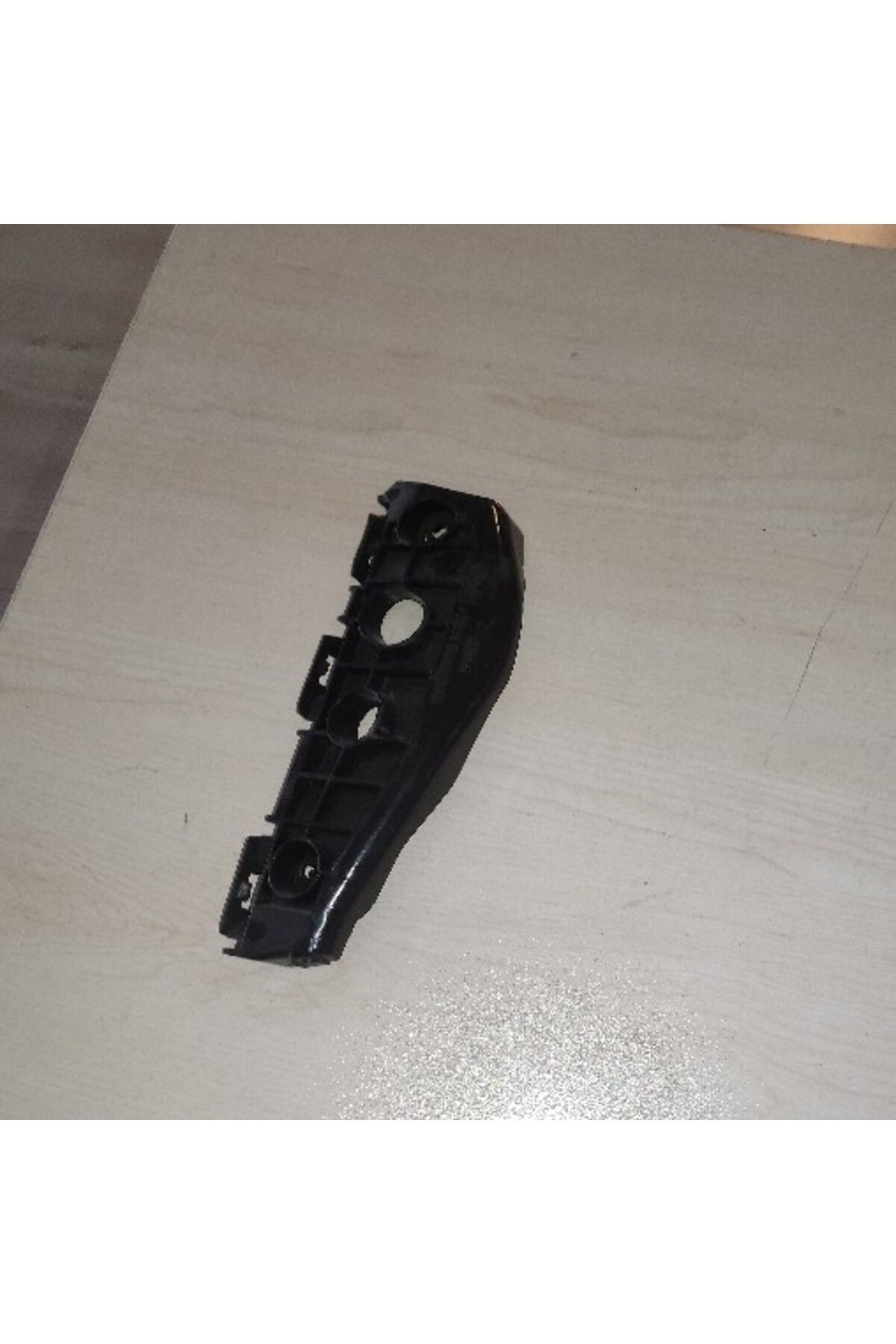 52115-02116 Toyota Corolla Uyumlu Tampon Braketi Ön Sağ