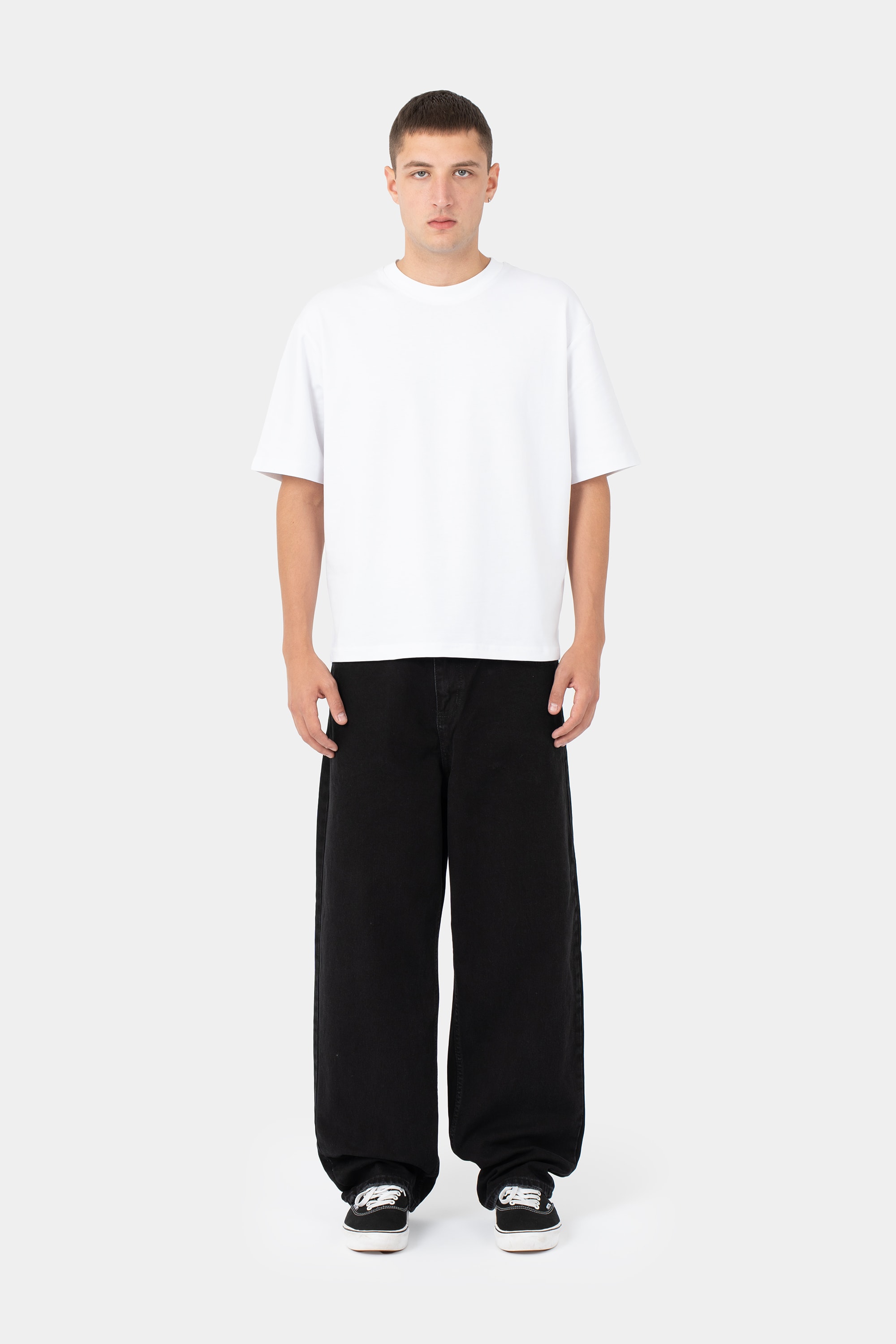 Baggy Tint-Washed Jeans