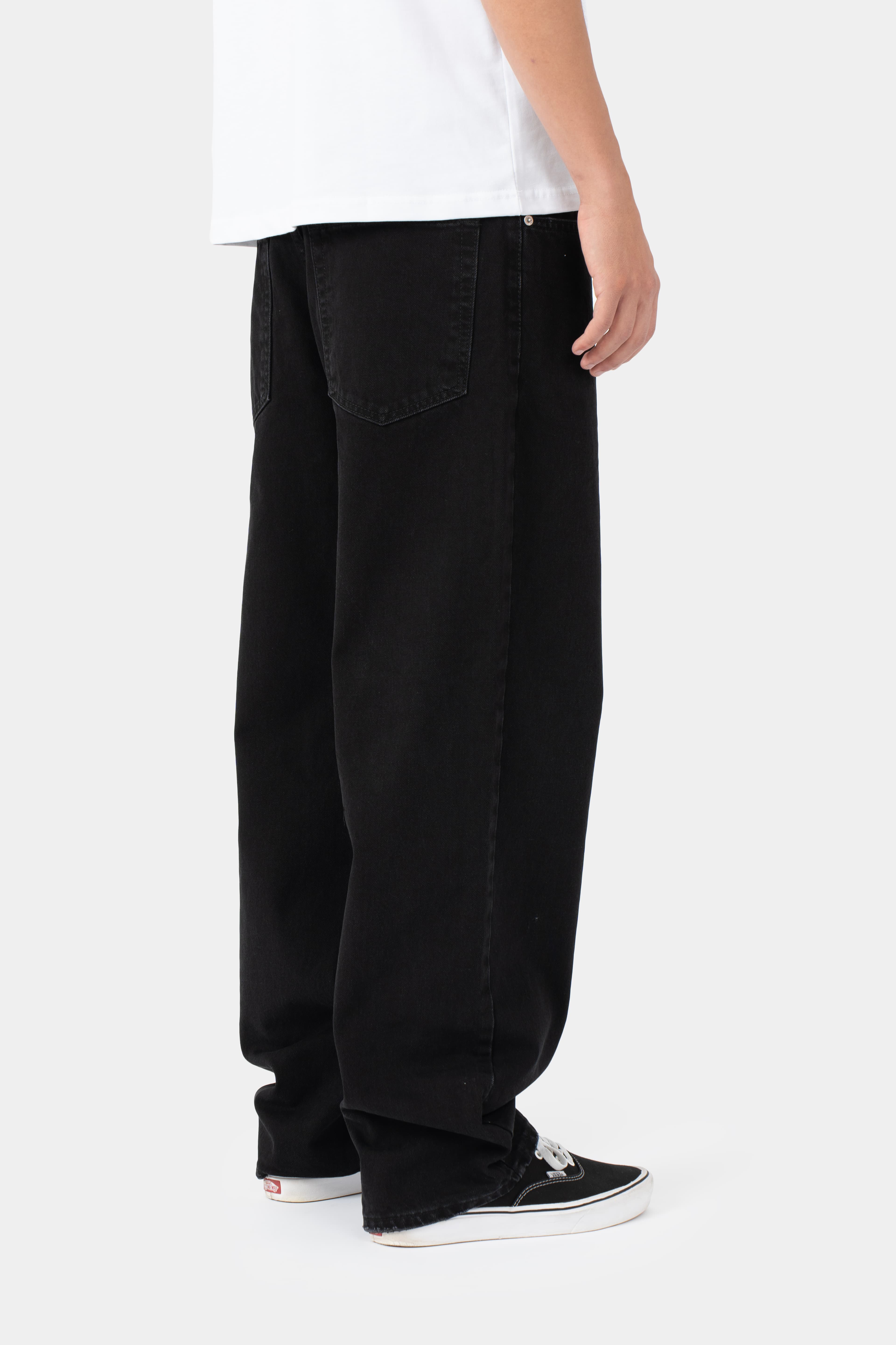 Baggy Tint-Washed Jeans