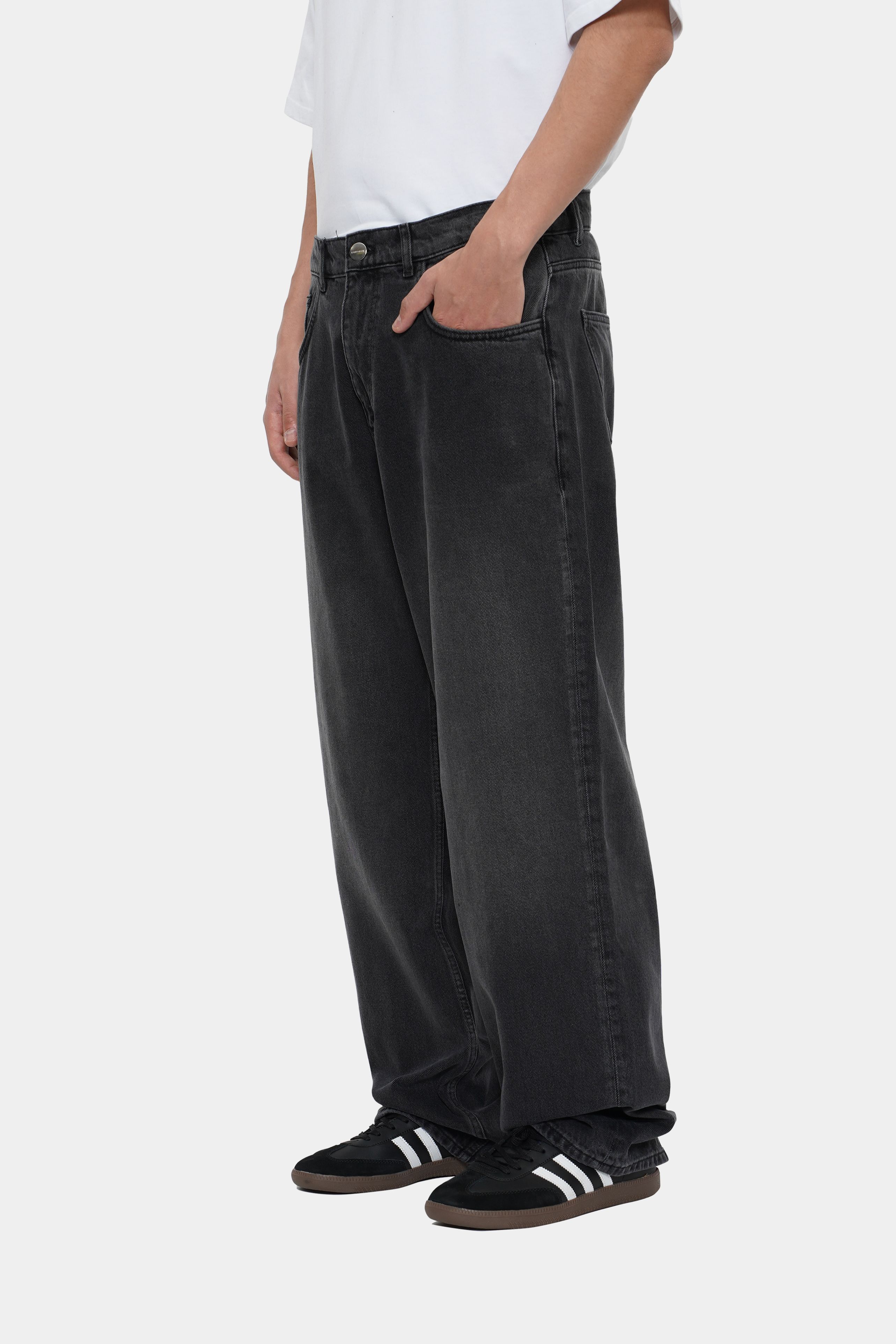 Washed Black Baggy Denim Jeans - 002
