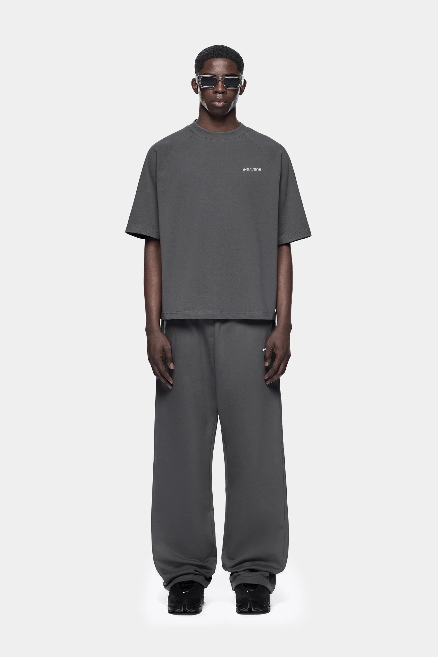 Washed Heavyweight Open Leg Jogger