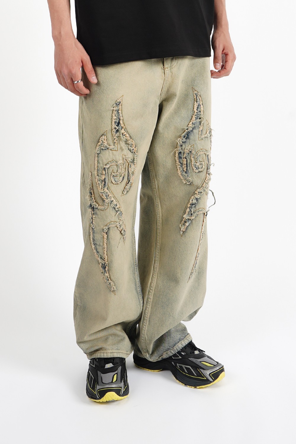 Sohigh Applique Baggy Jeans - Yellow Tinted