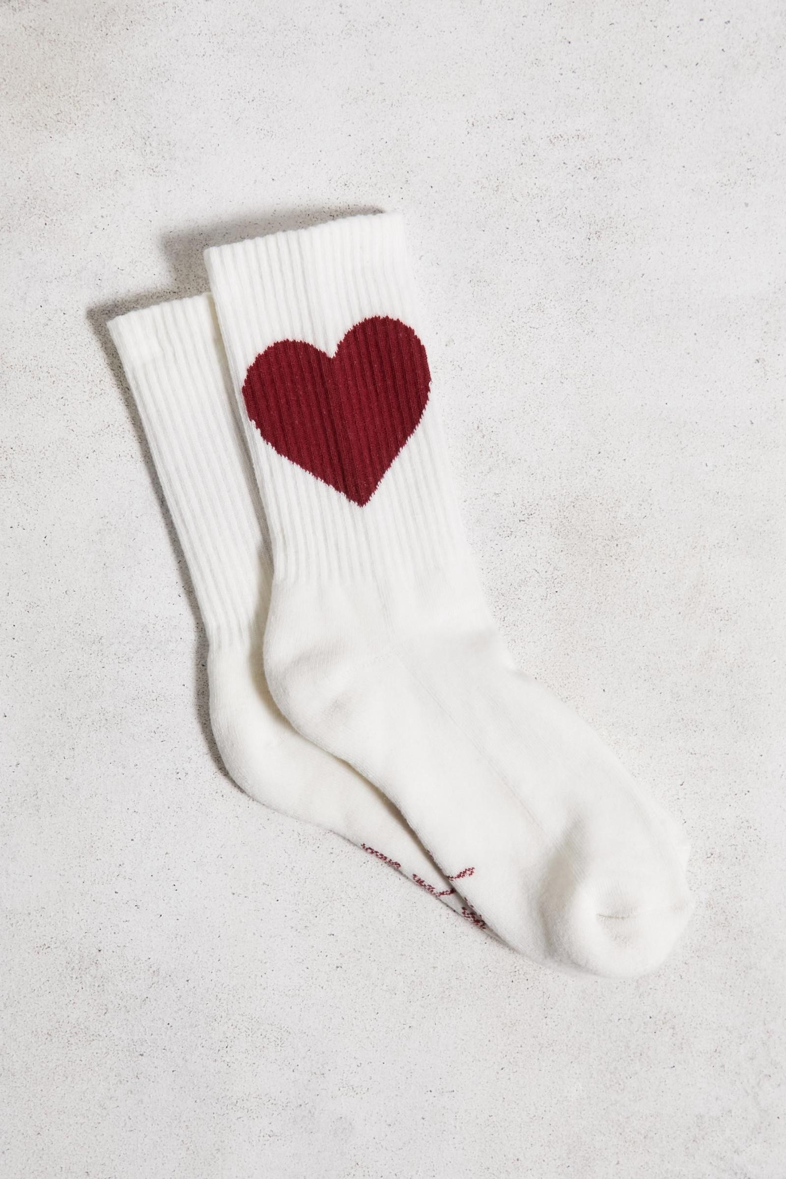 U.O. Heart Crew Socks (UO-43)