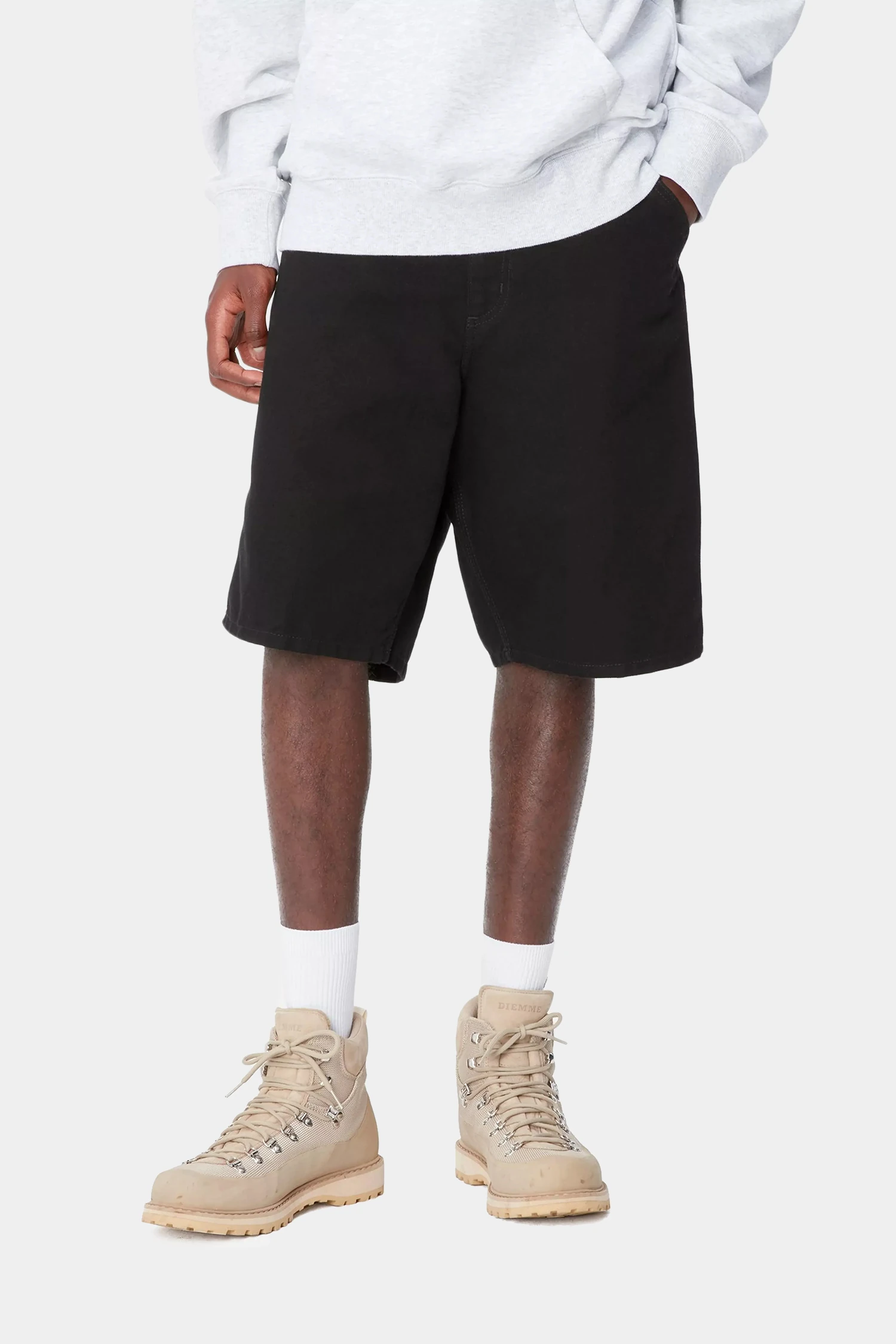 C. WIP Single Knee Short