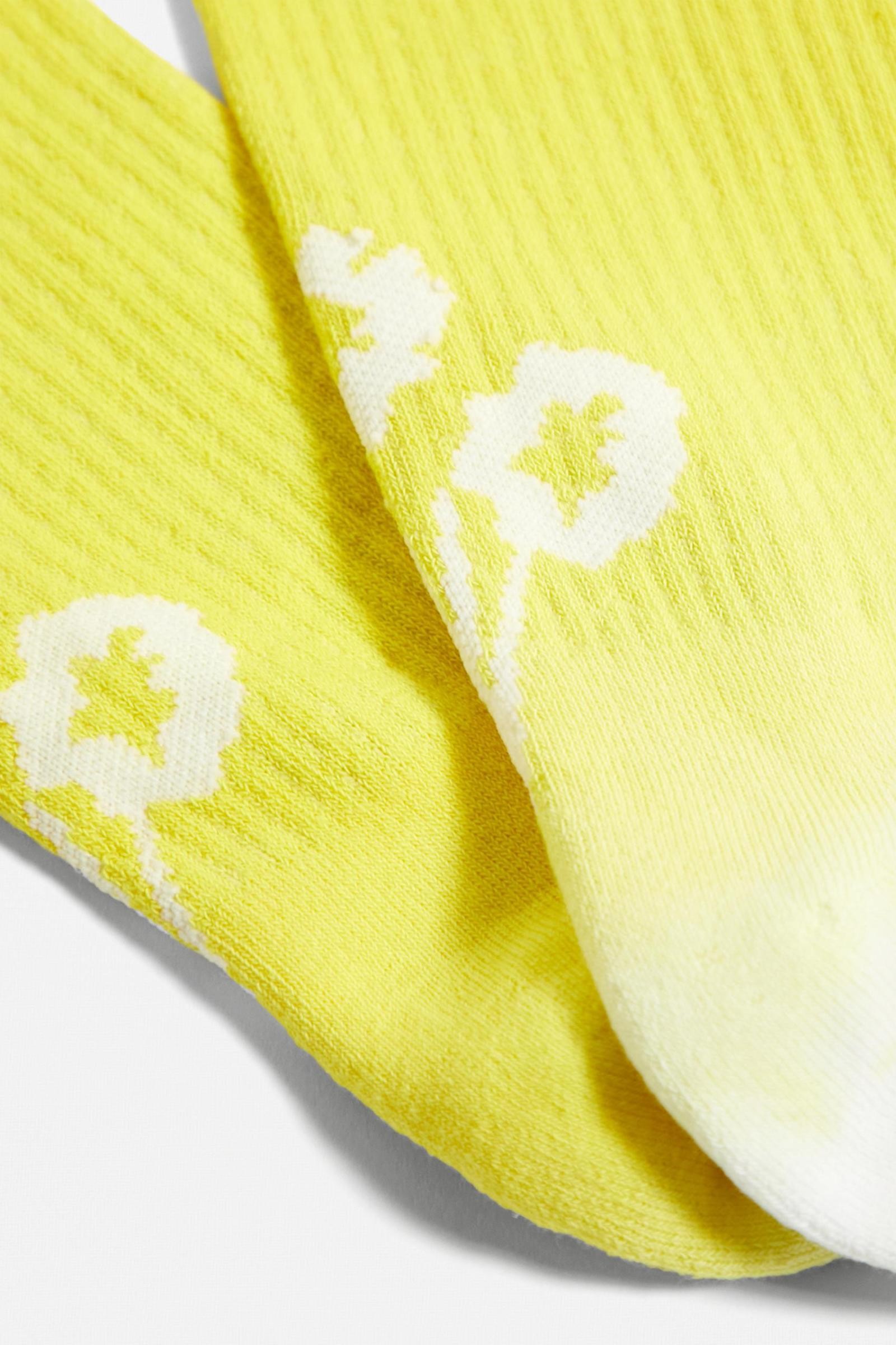 U.O. Ombre Crew Socks (UO-24)