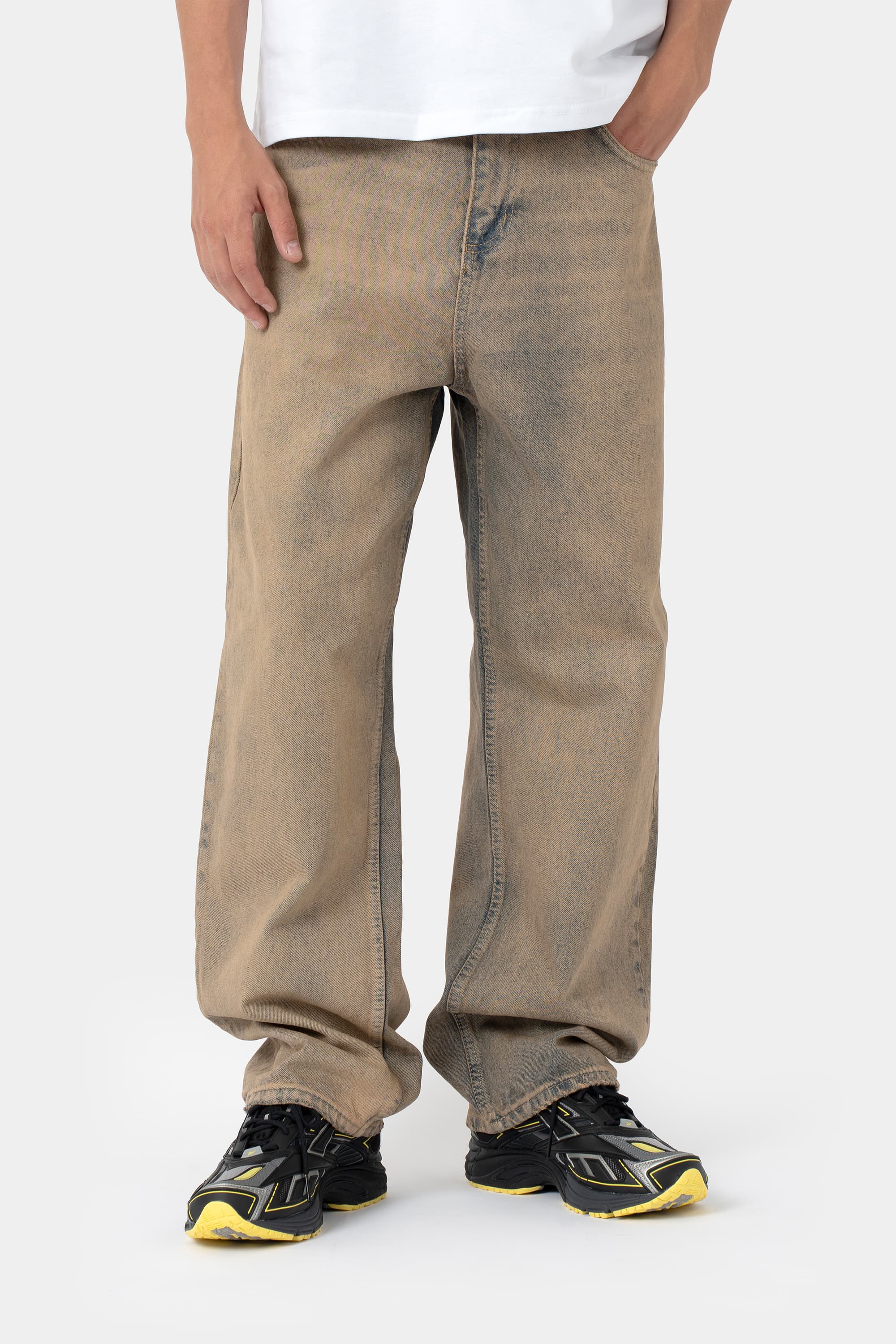 Baggy Tint-Washed Jeans