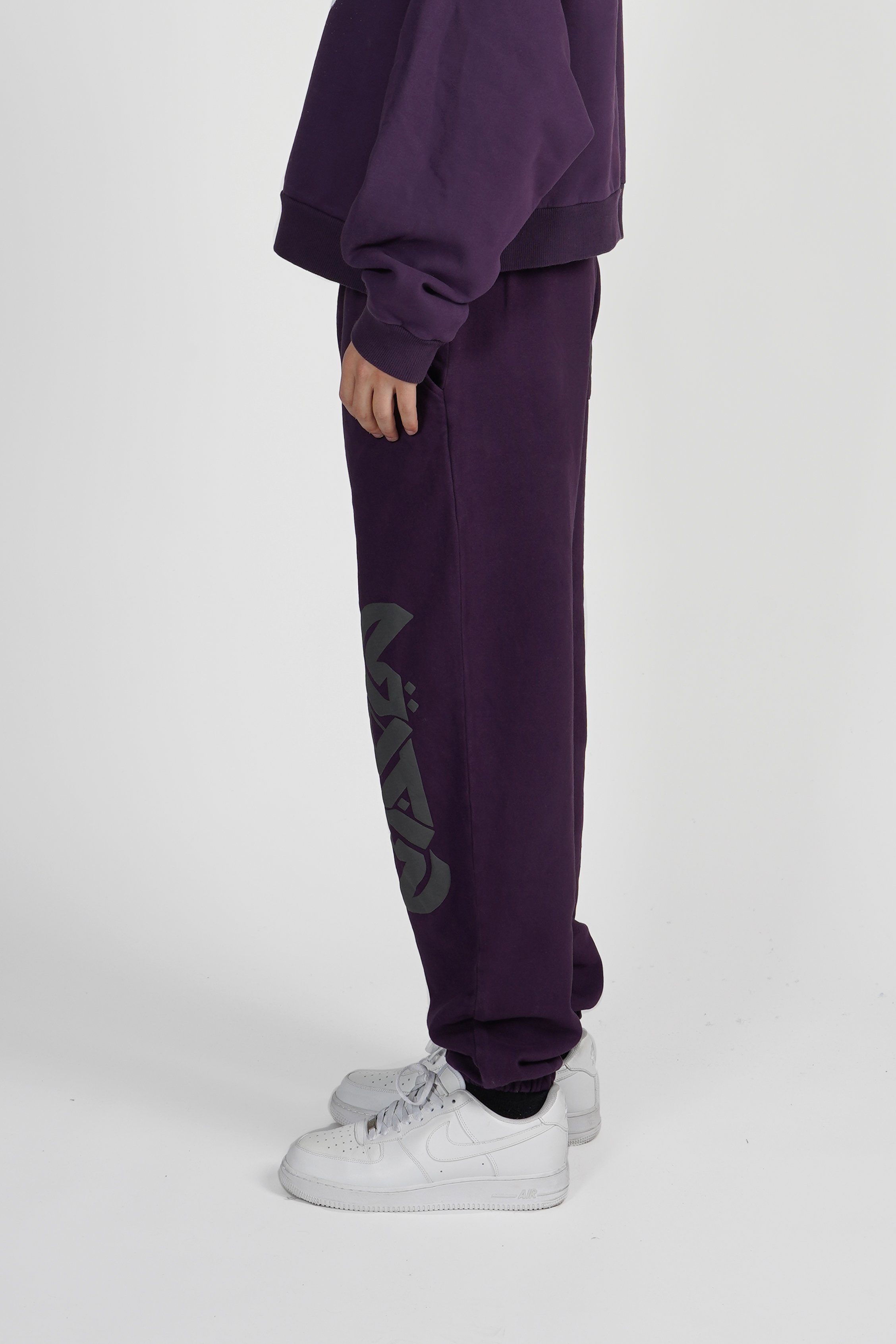 Oversized Printed Sweatpant (STR-6)