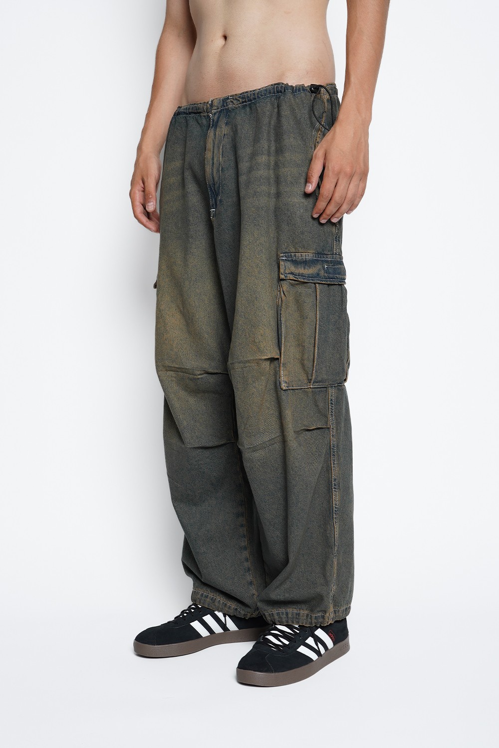 Ultra Baggy Cargo Tech Jeans (URBN-B-226)