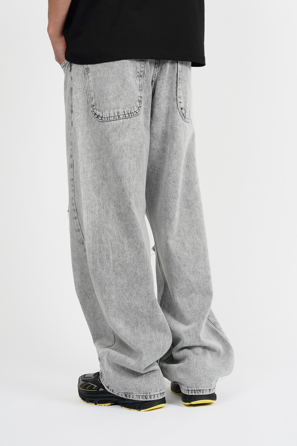 Sohigh Applique Baggy Jeans - Grey