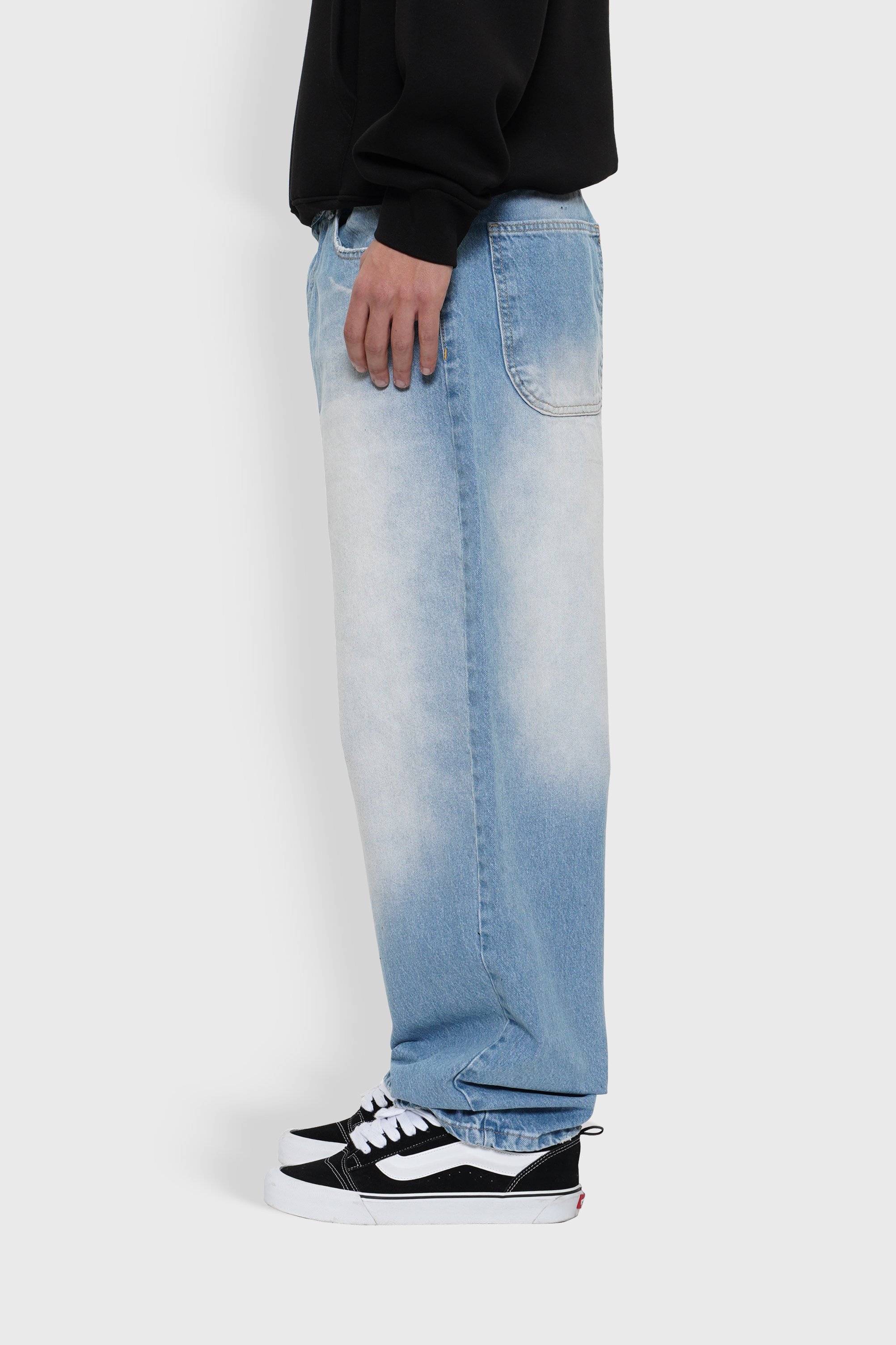 Sohigh Heavy-Tint Baggy Jeans - Light Blue