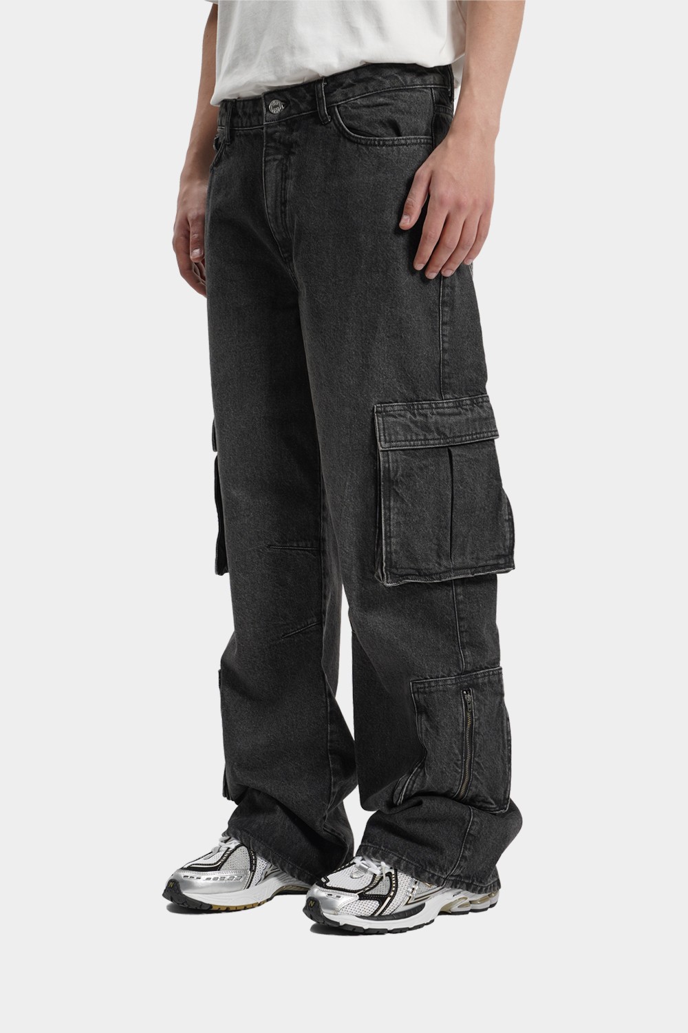 Baggy Washed Cargo Jeans (LEVETE)