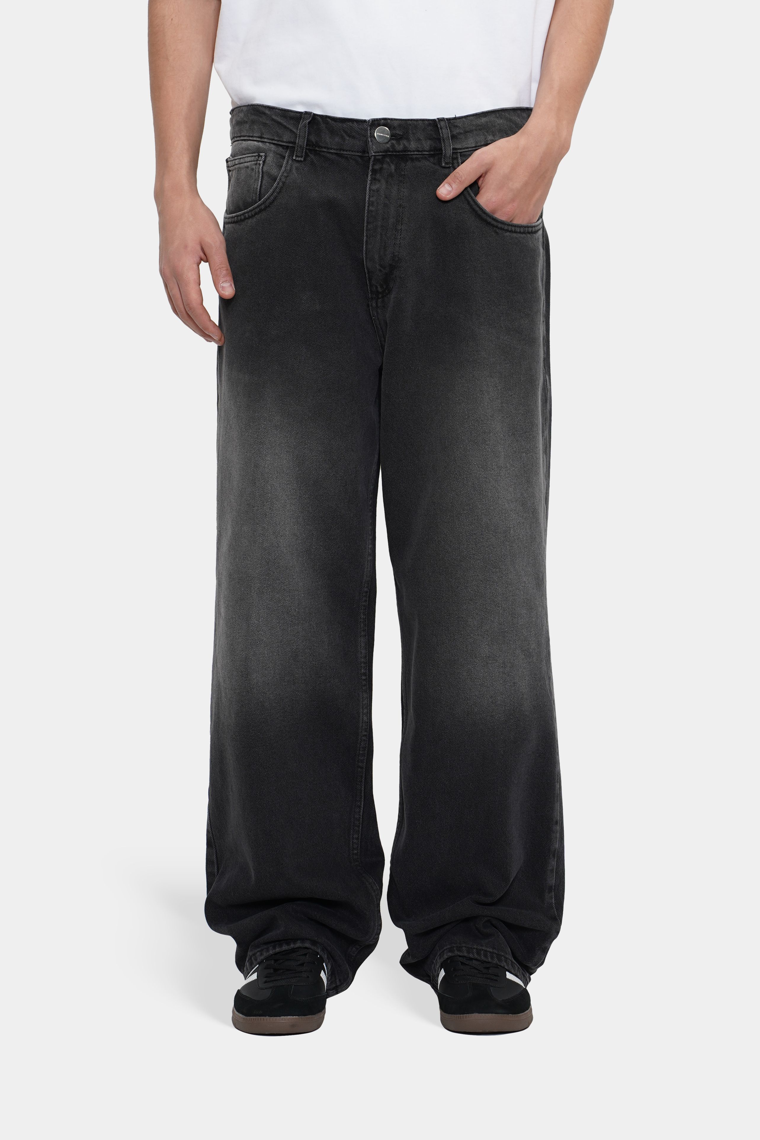 Washed Black Baggy Denim Jeans - 001