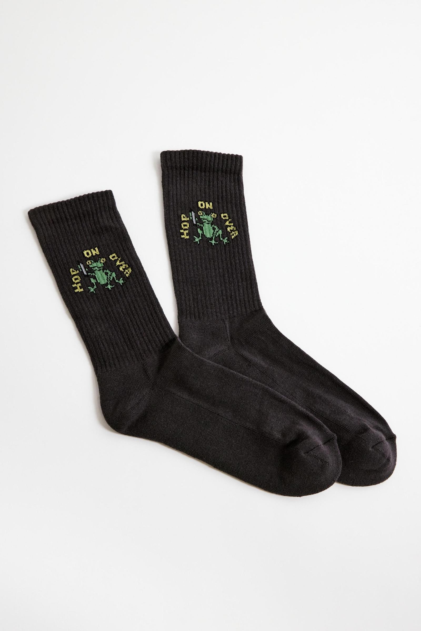 U.O. Hop On Over Crew Socks (UO-47)