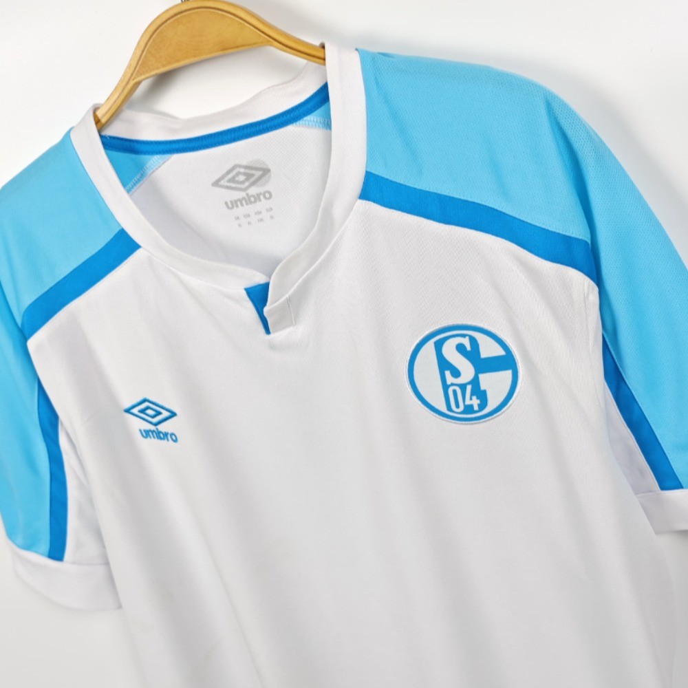 Schalke 04 away 2021-22 (hafif defolu)
