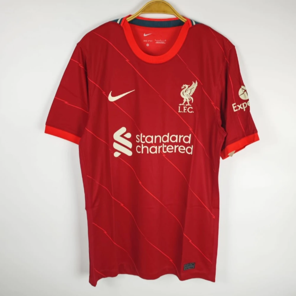 Liverpool home 2021-22