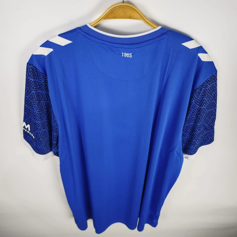 Magdeburg home 2024-25