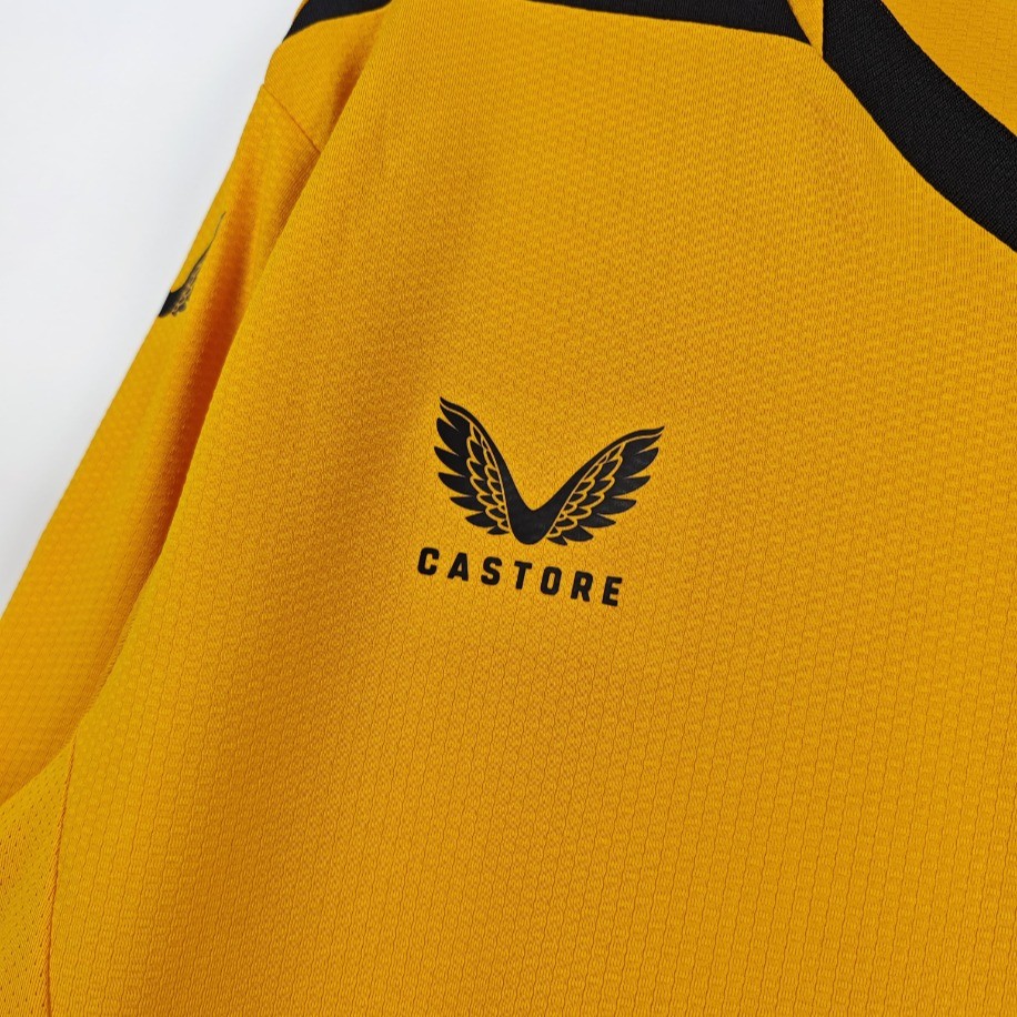 Wolverhampton Wanderers 2022-23 home uzun kollu