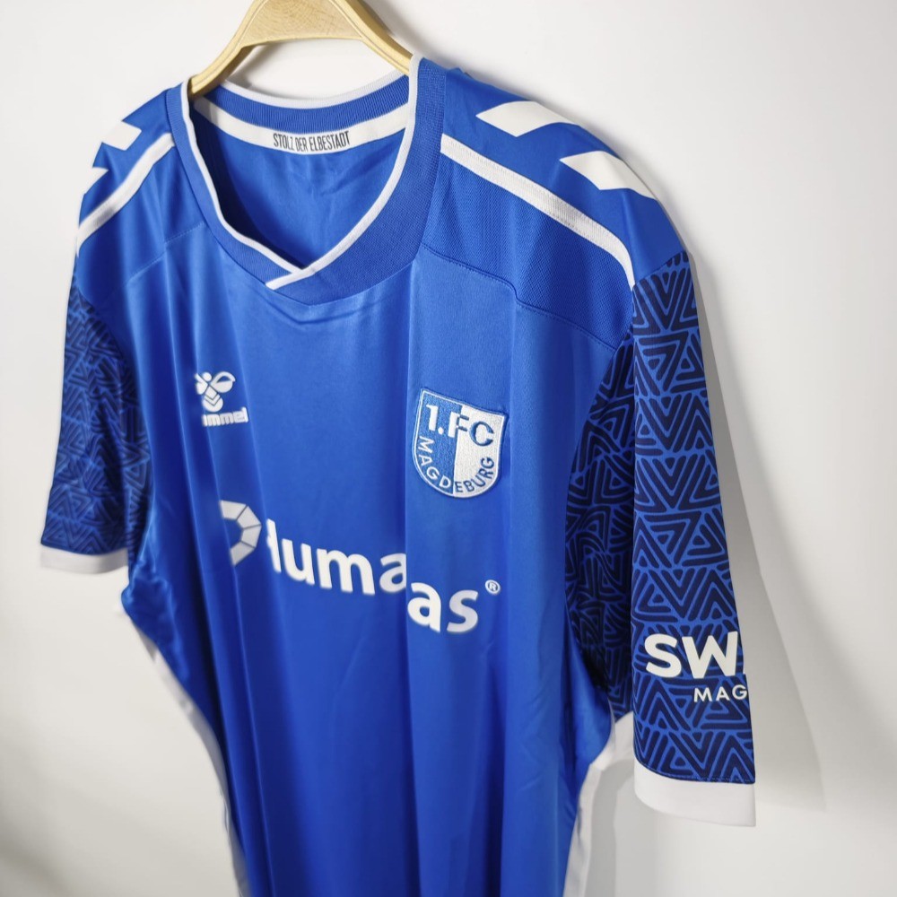 Magdeburg home 2024-25 (8 yaş)