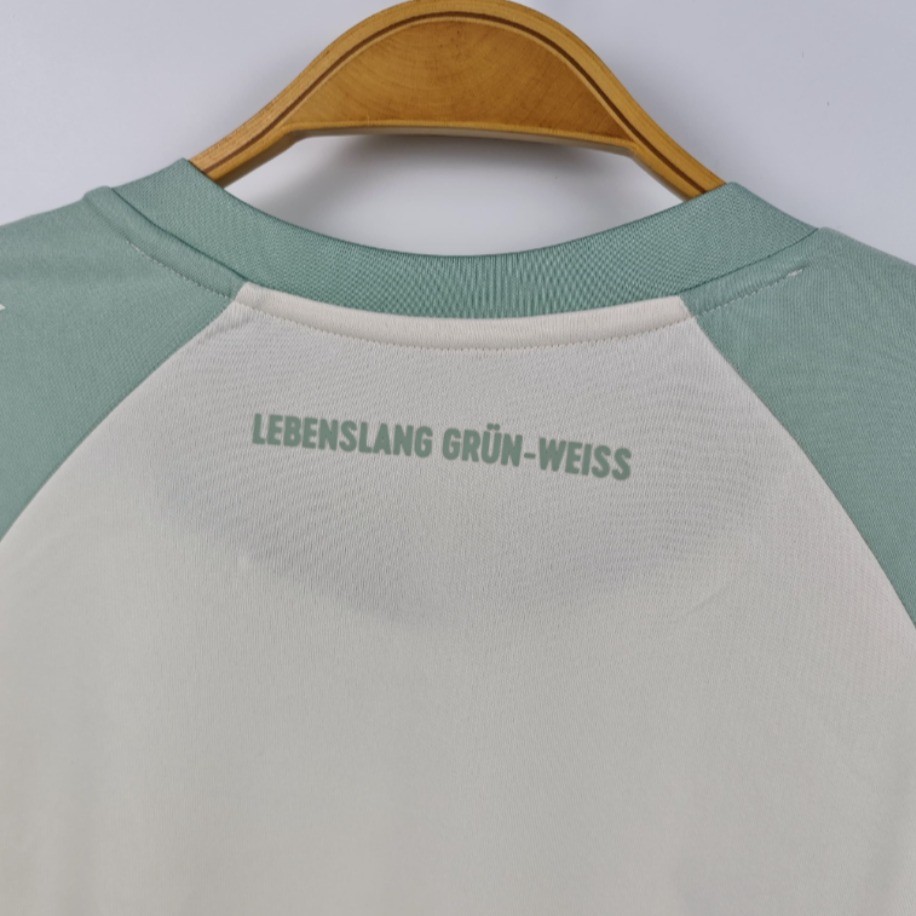 Werder Bremen away 2024-25