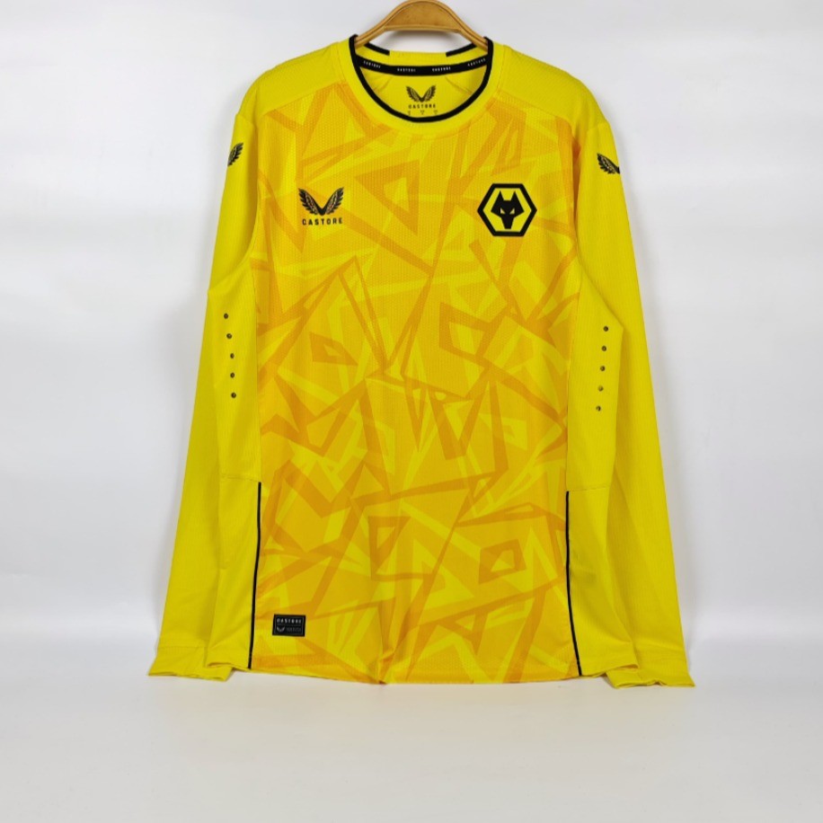 Wolverhampton Wanderers 2023-24 kaleci forması