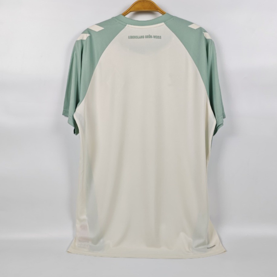 Werder Bremen away 2024-25