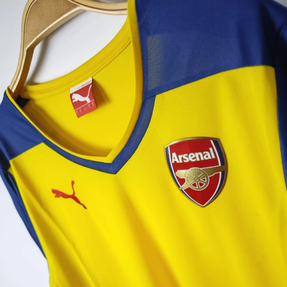 Arsenal 2014-15 away