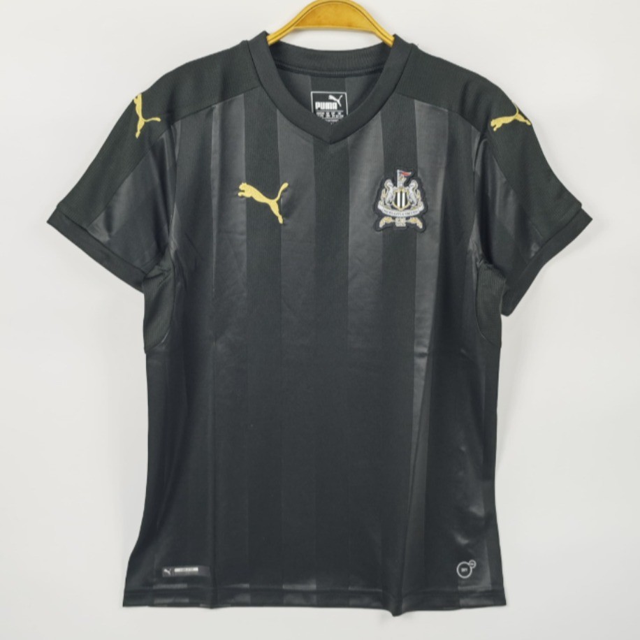 Newcastle United Third 2017-18 (13-14yaş)