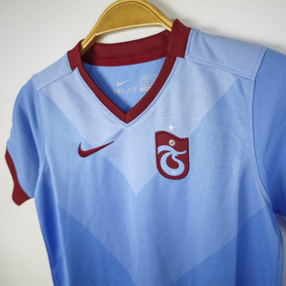 Trabzonspor third 2014-15 (6-8 yaş)