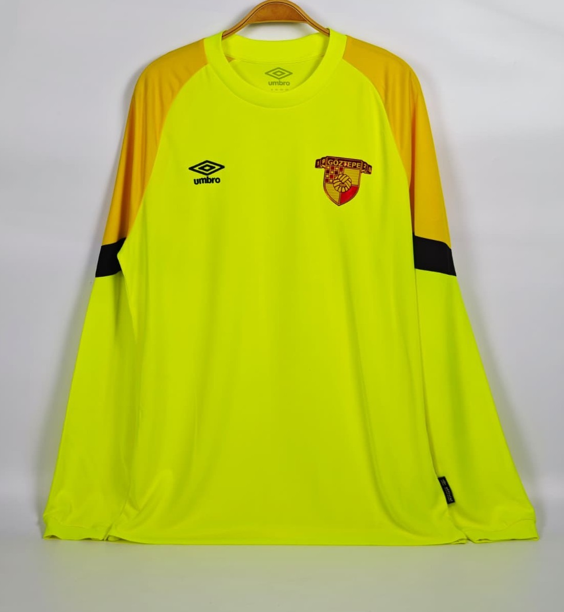 Göztepe kaleci forması 