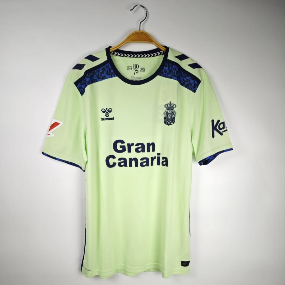 Las Palmas 2024-25 third