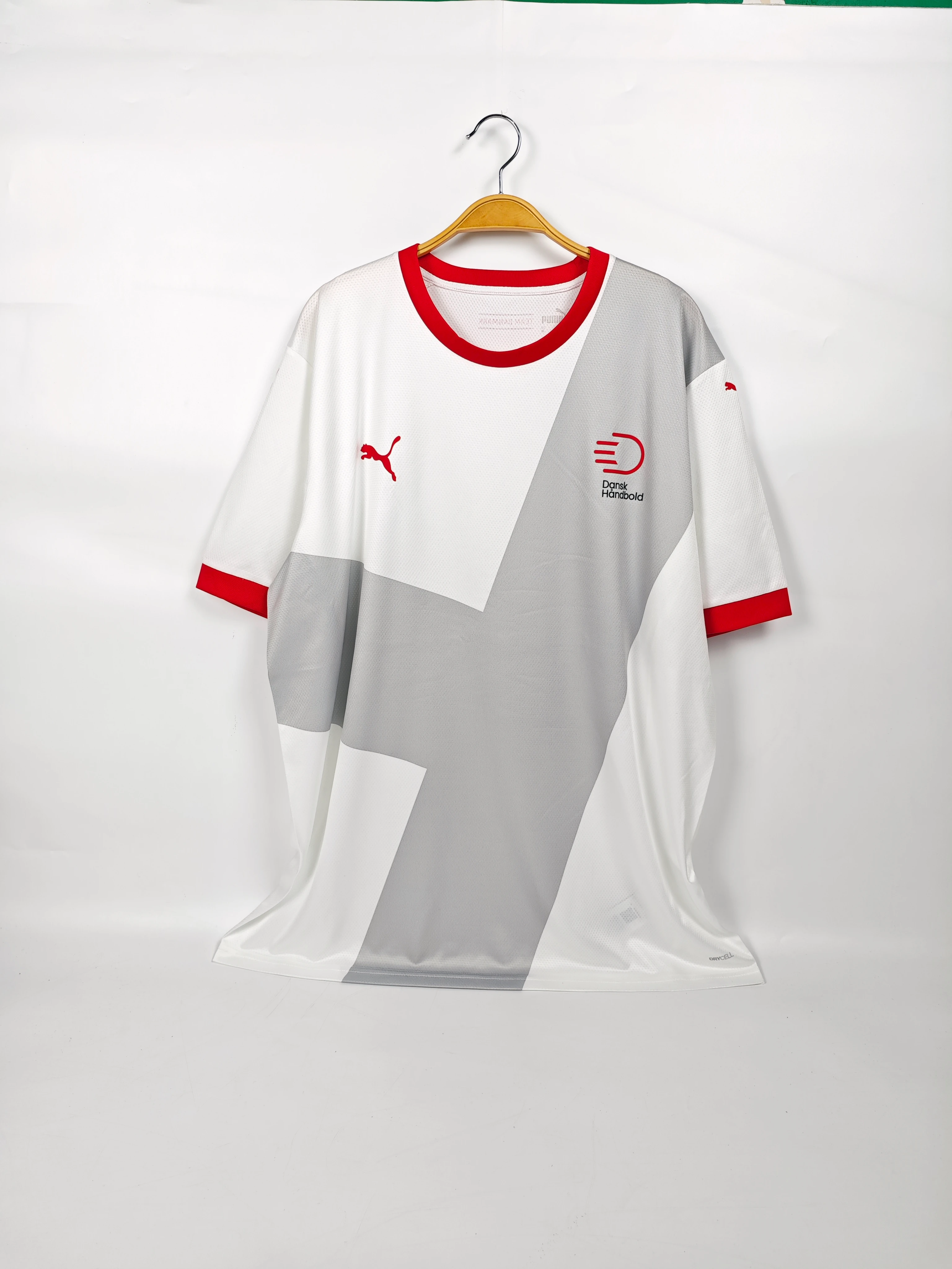 Danimarka Away 2024-25 Hentbol forması