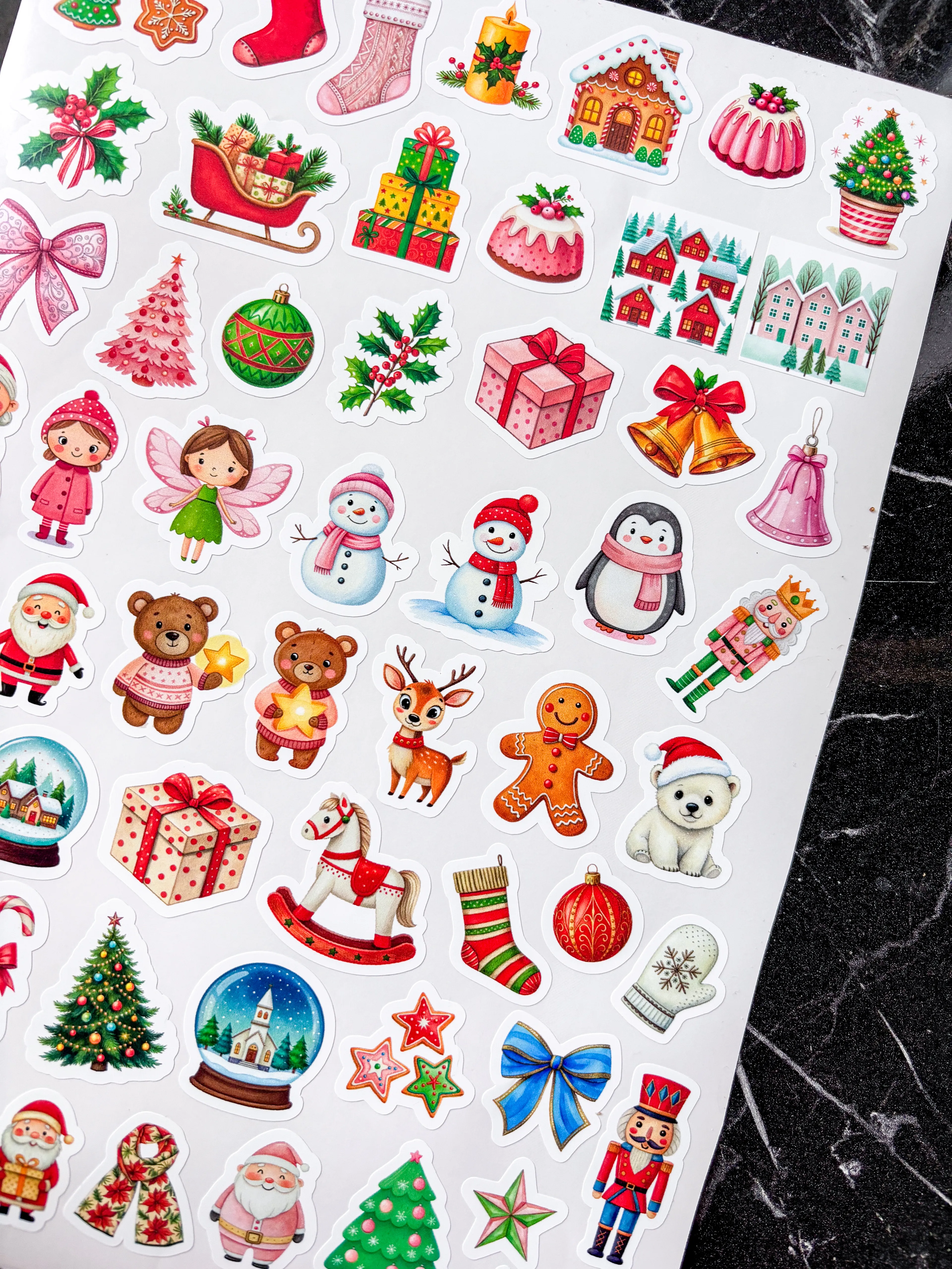 Yılbaşı özel kesim sticker ~3-6 cm 57 adet yeni yıl yapışkanlı etiket yılbaşı hediye