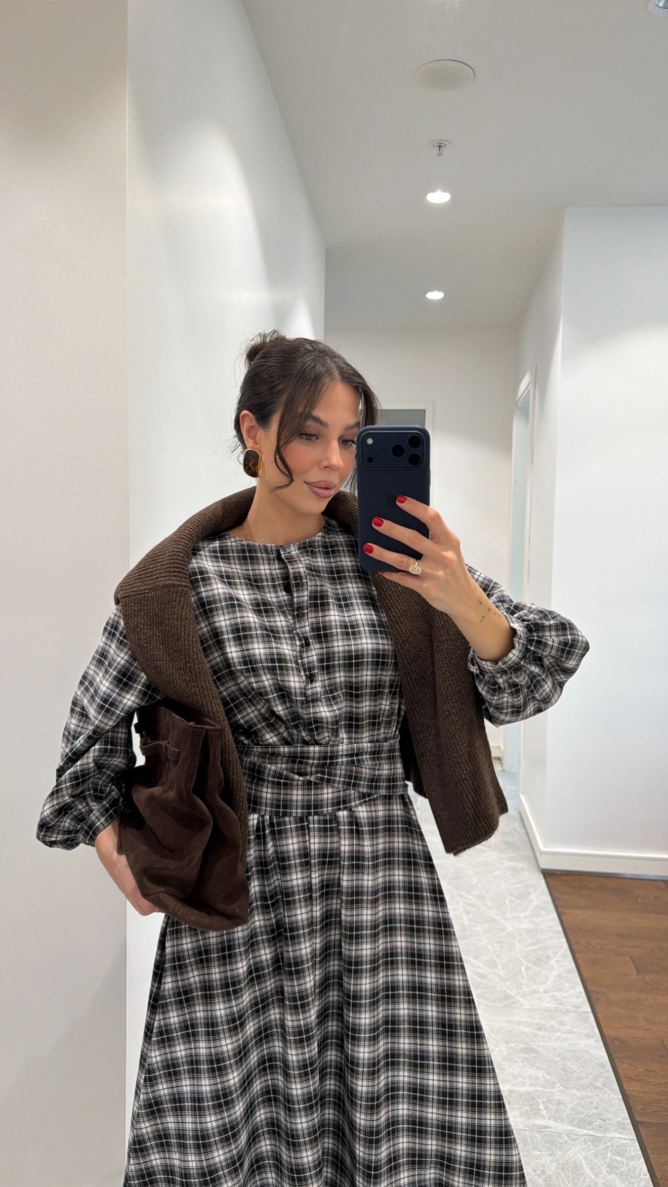 PLAID PATTERNED BELTED MIDI DRESS