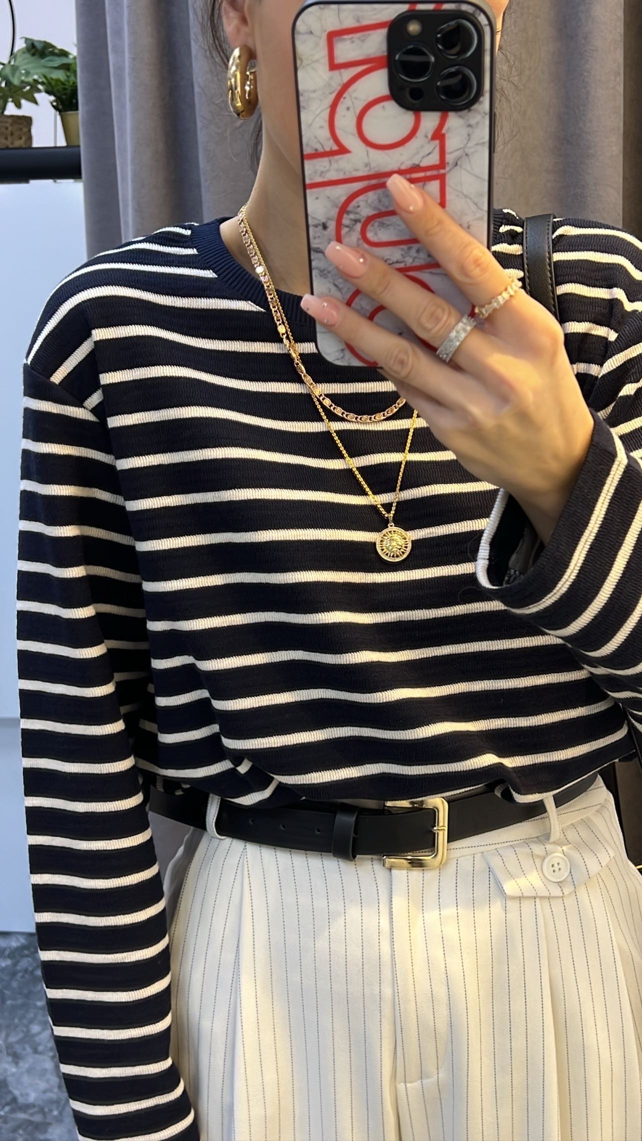Beyaz lacivert çizgili triko sweatshirt
