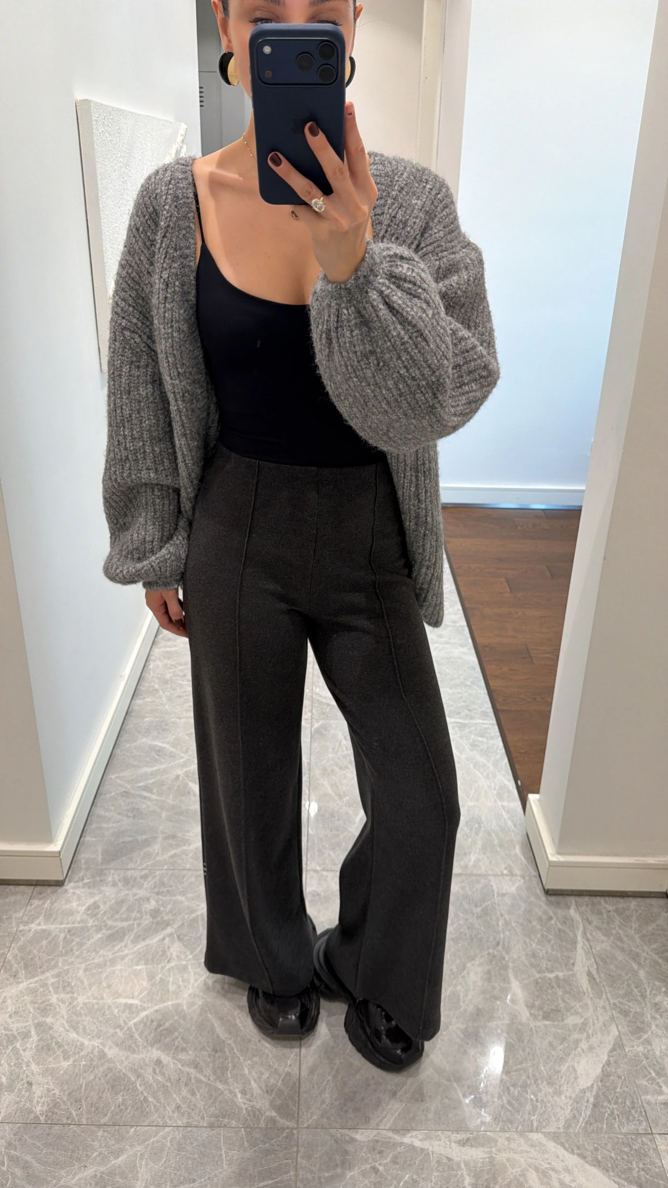 ÖNDEN DİKİŞ DETAYLI PANTOLON