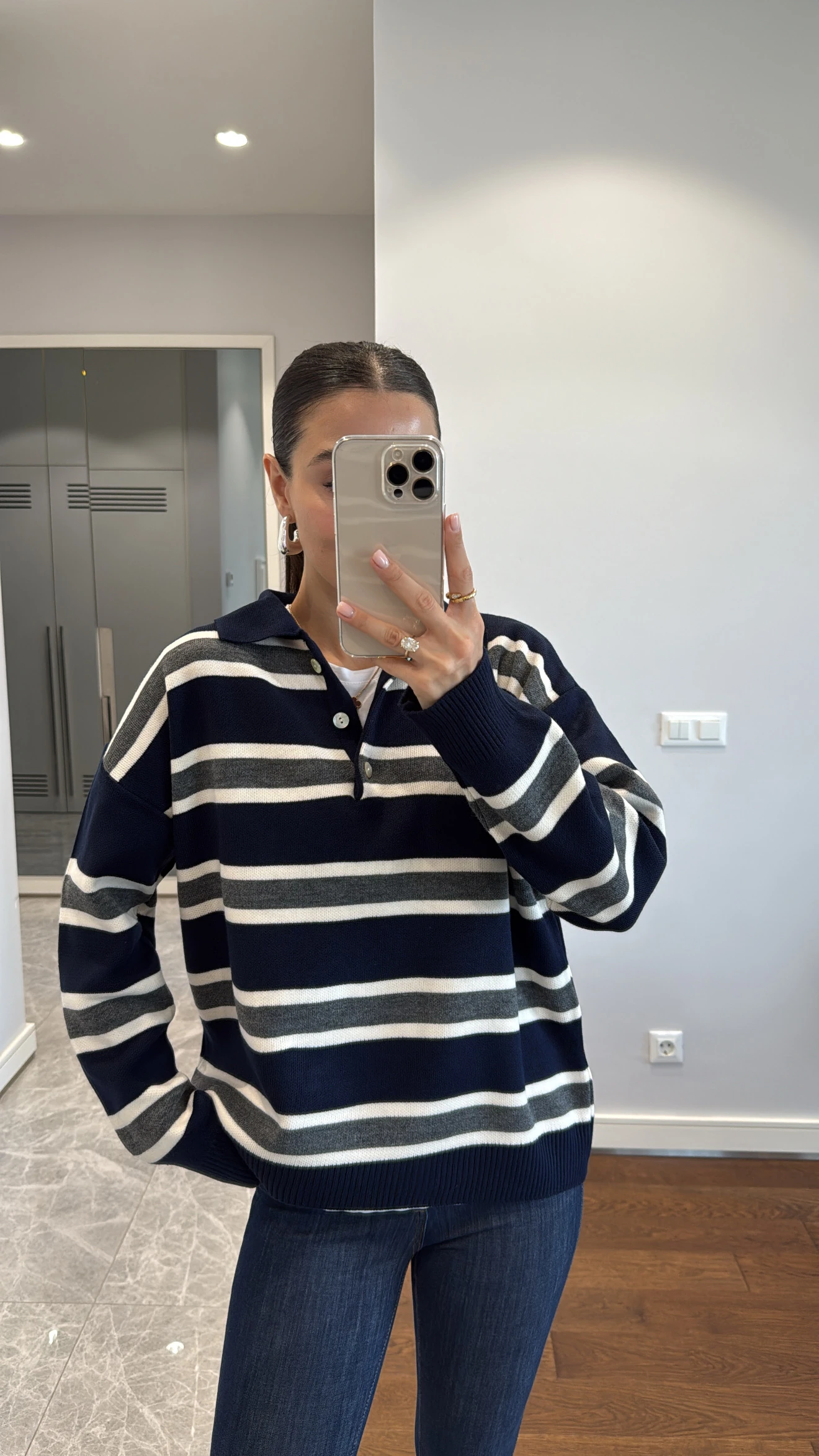 COLORFUL STRIPED POLO COLLAR SWEATER - NAVY BLUE