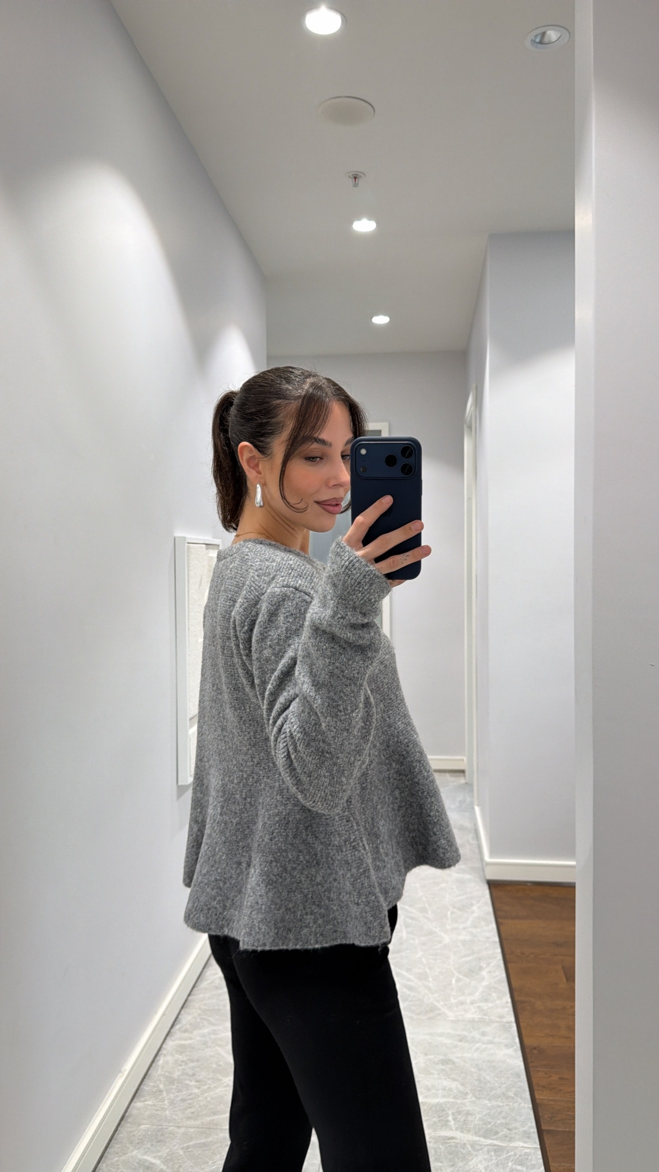 PEPLUM YUMUŞAK DOKULU TRİKO HIRKA