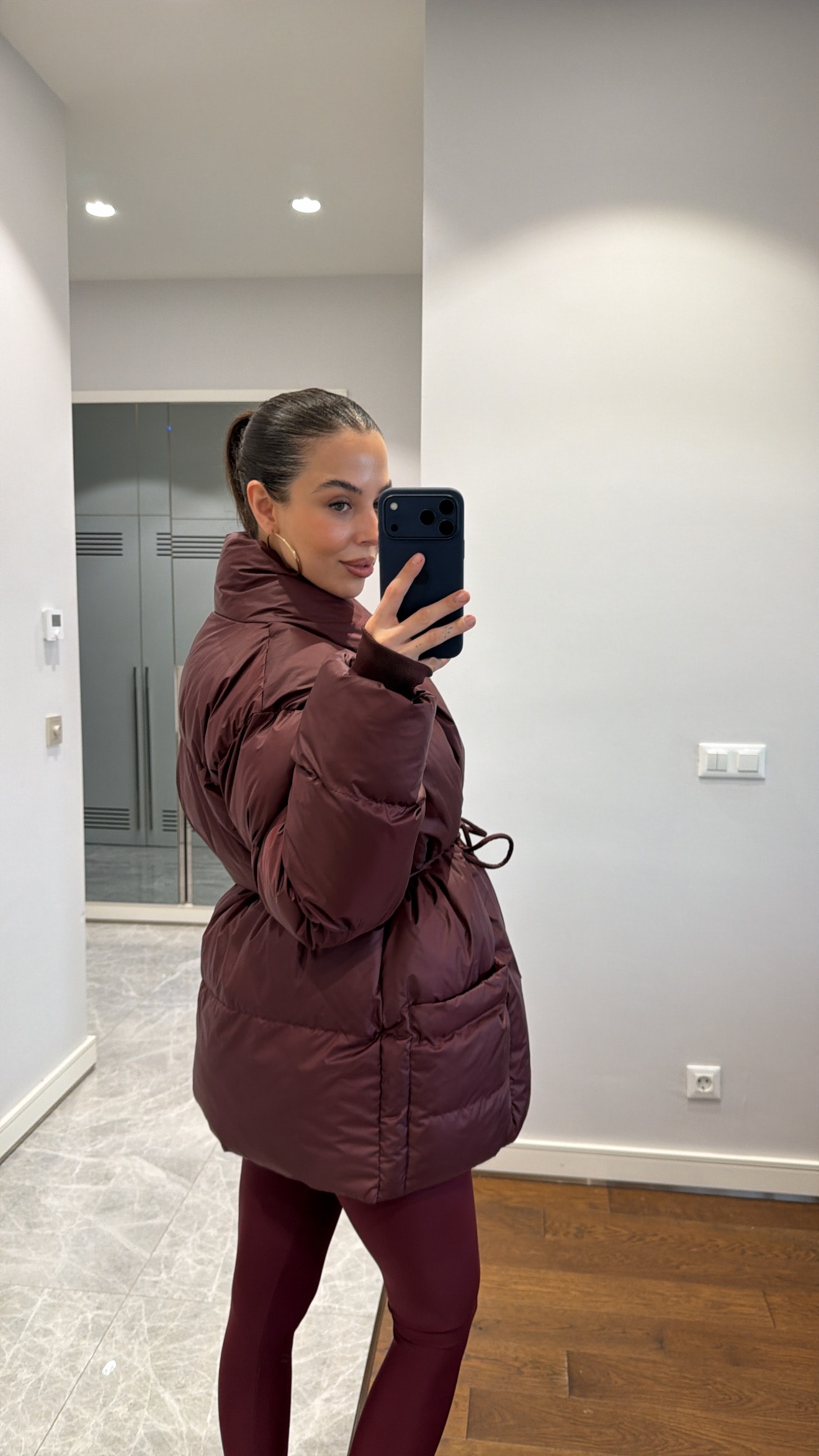CEPLİ İP BAĞLAMALI ŞİŞME MONT