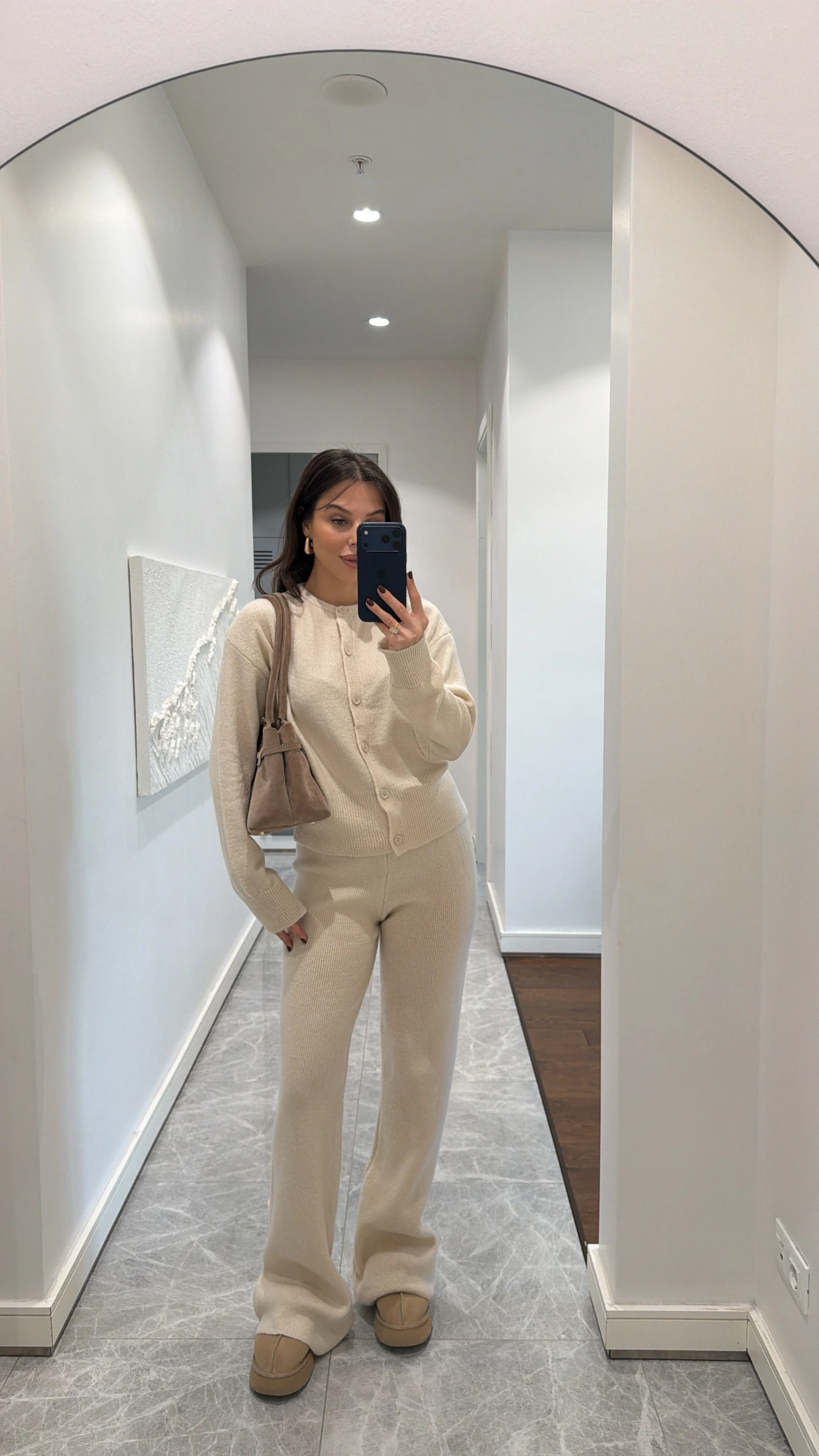 BİSİKLET YAKA DÜĞMELİ PANTOLON TRİKO TAKIM  - EKRU