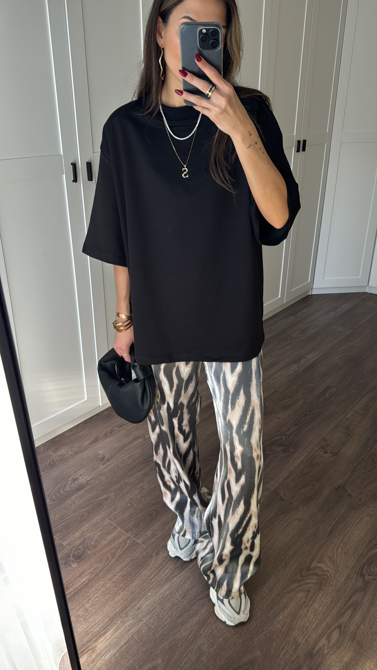zebra desenli  parlak saten pantolon
