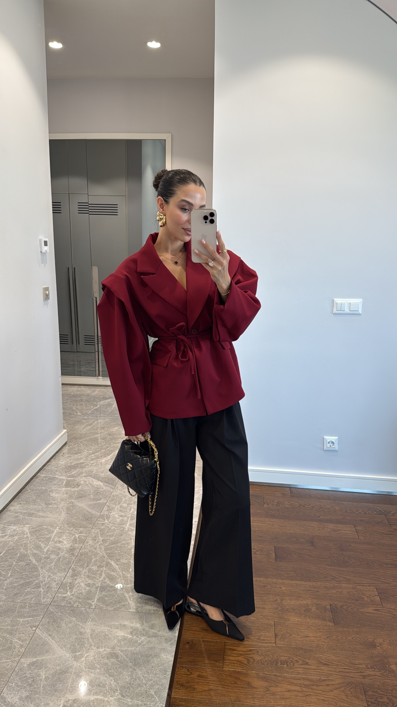 KOL DETAYLI KUŞAKLI BLAZER CEKET