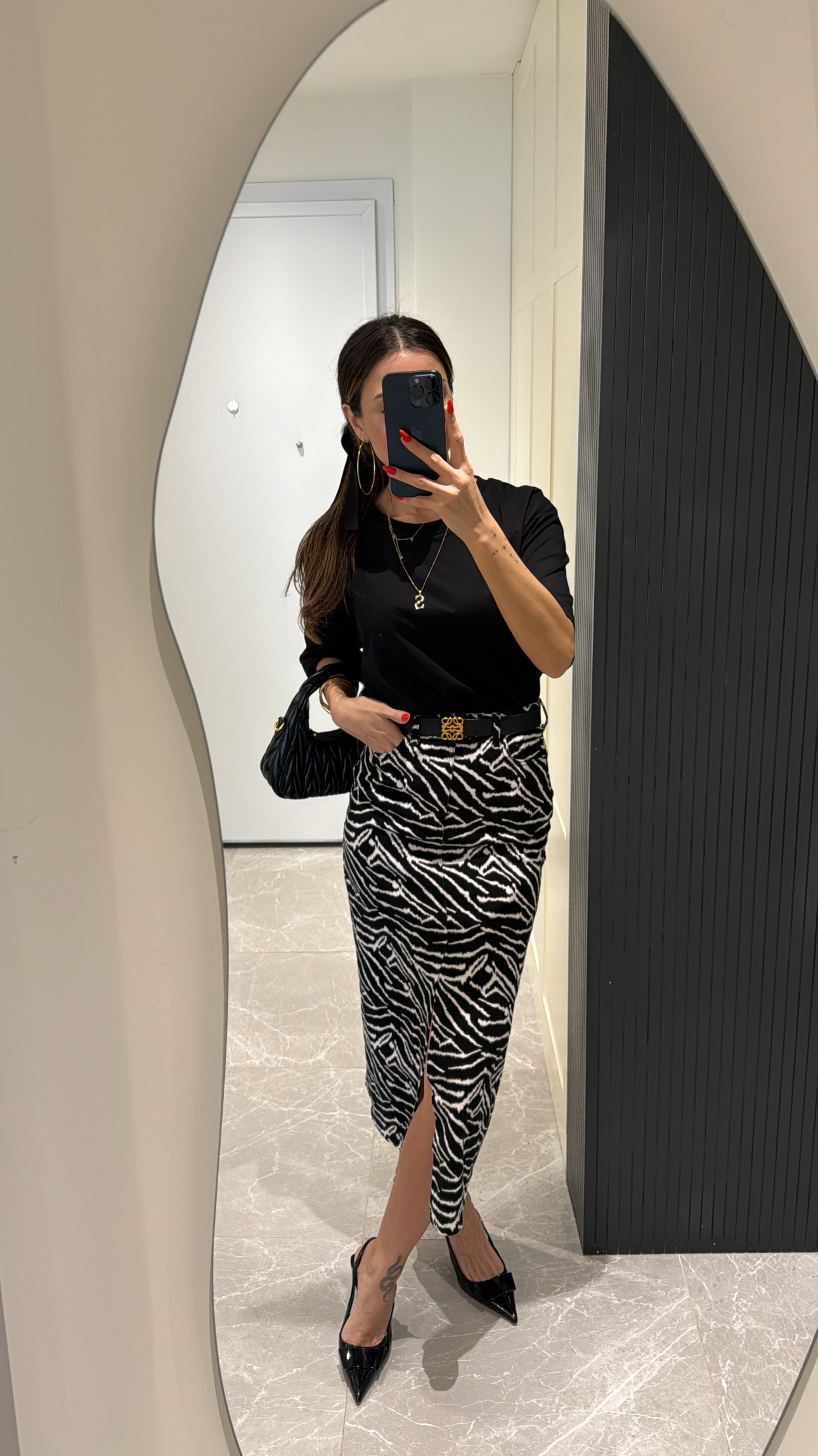 zebra desenli yüksek bel yırtmaçlı kot etek
