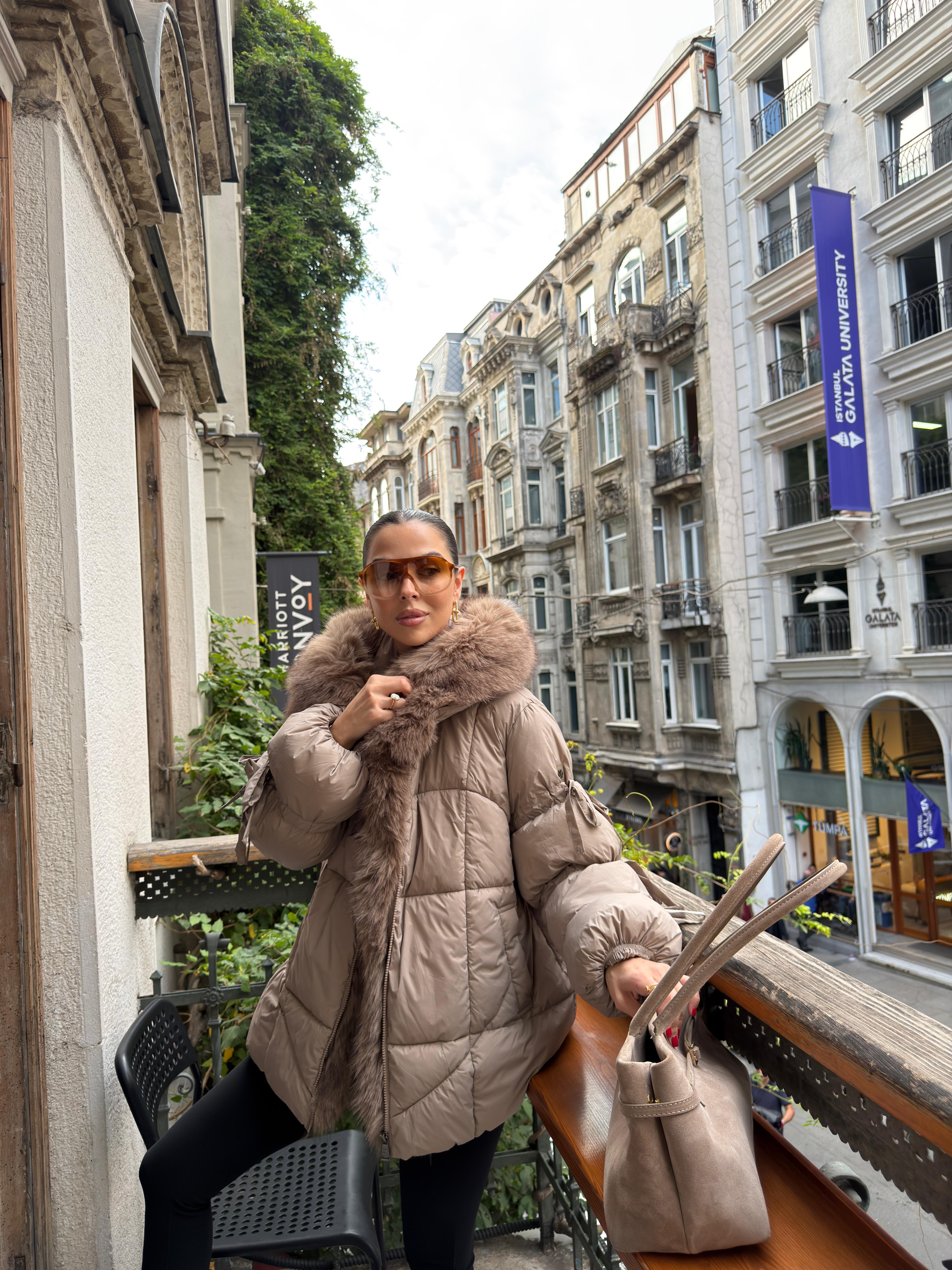 KÜRK DETAYLI BALON KOL ŞİŞME MONT