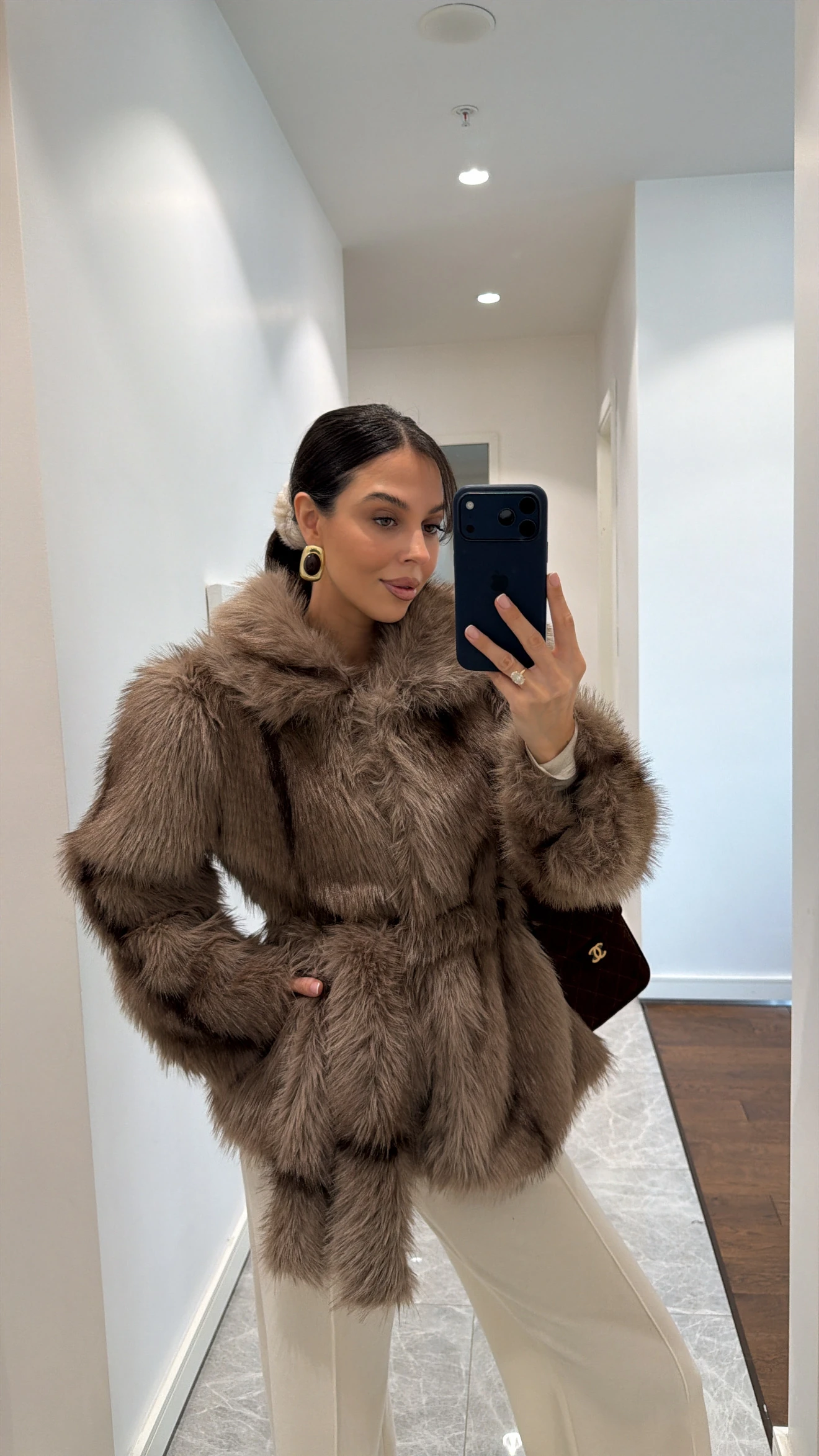 VİZON KAHVE GEÇİŞLİ KUŞAKLI KÜRK 