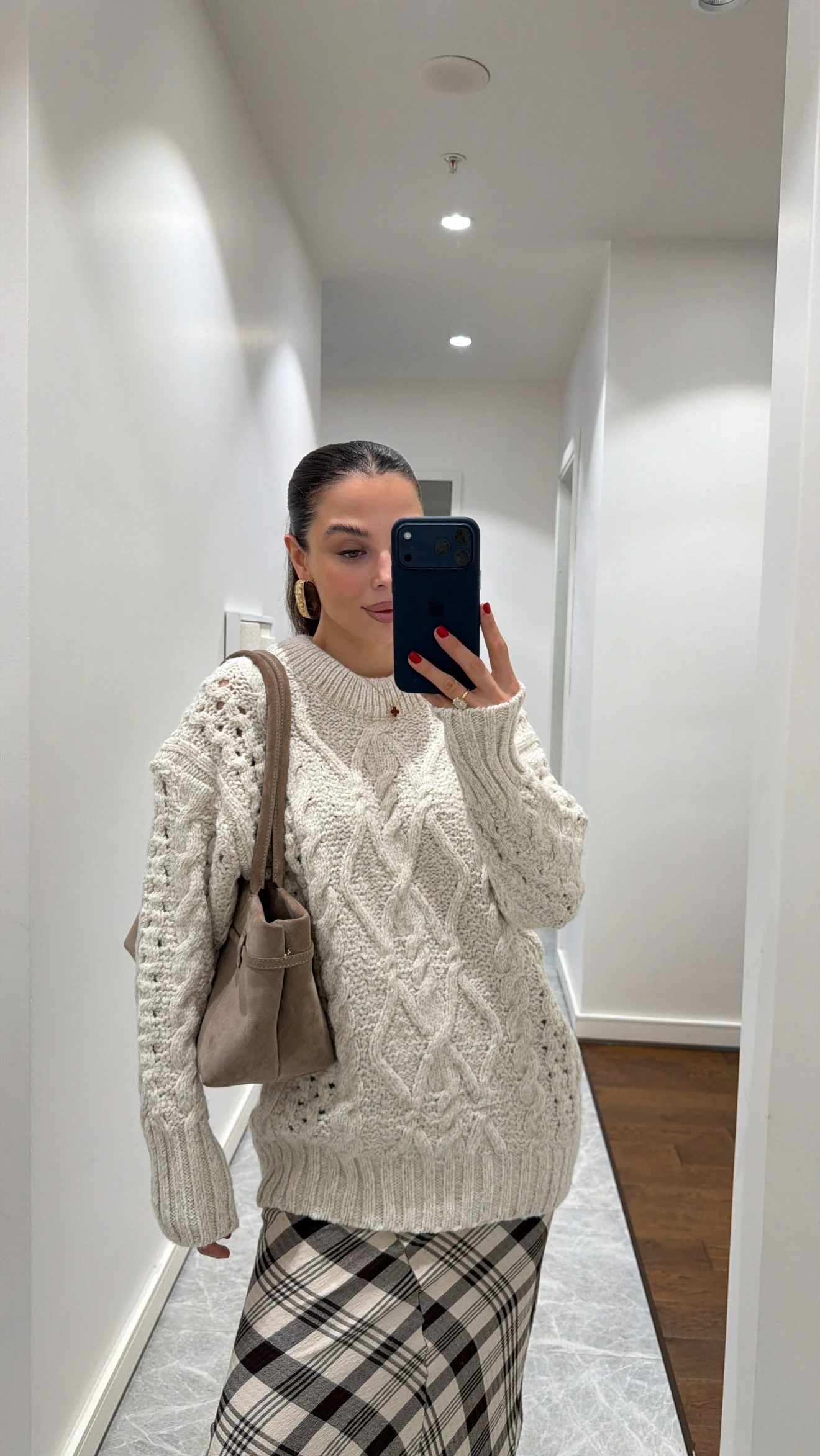 KNITTED KNIT SWEATER