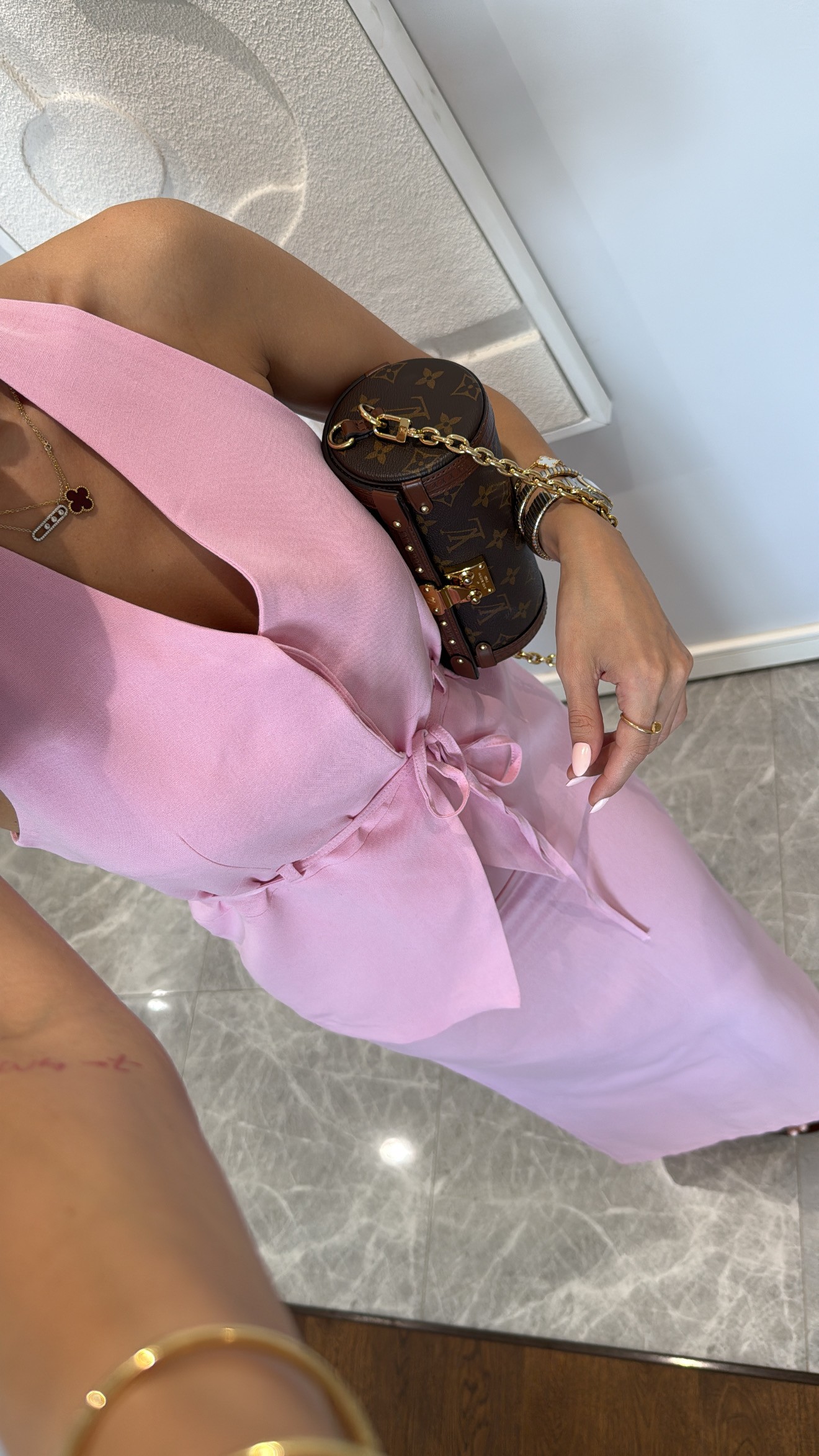 ZARİF HALTER YAKA İKİLİ TAKIM