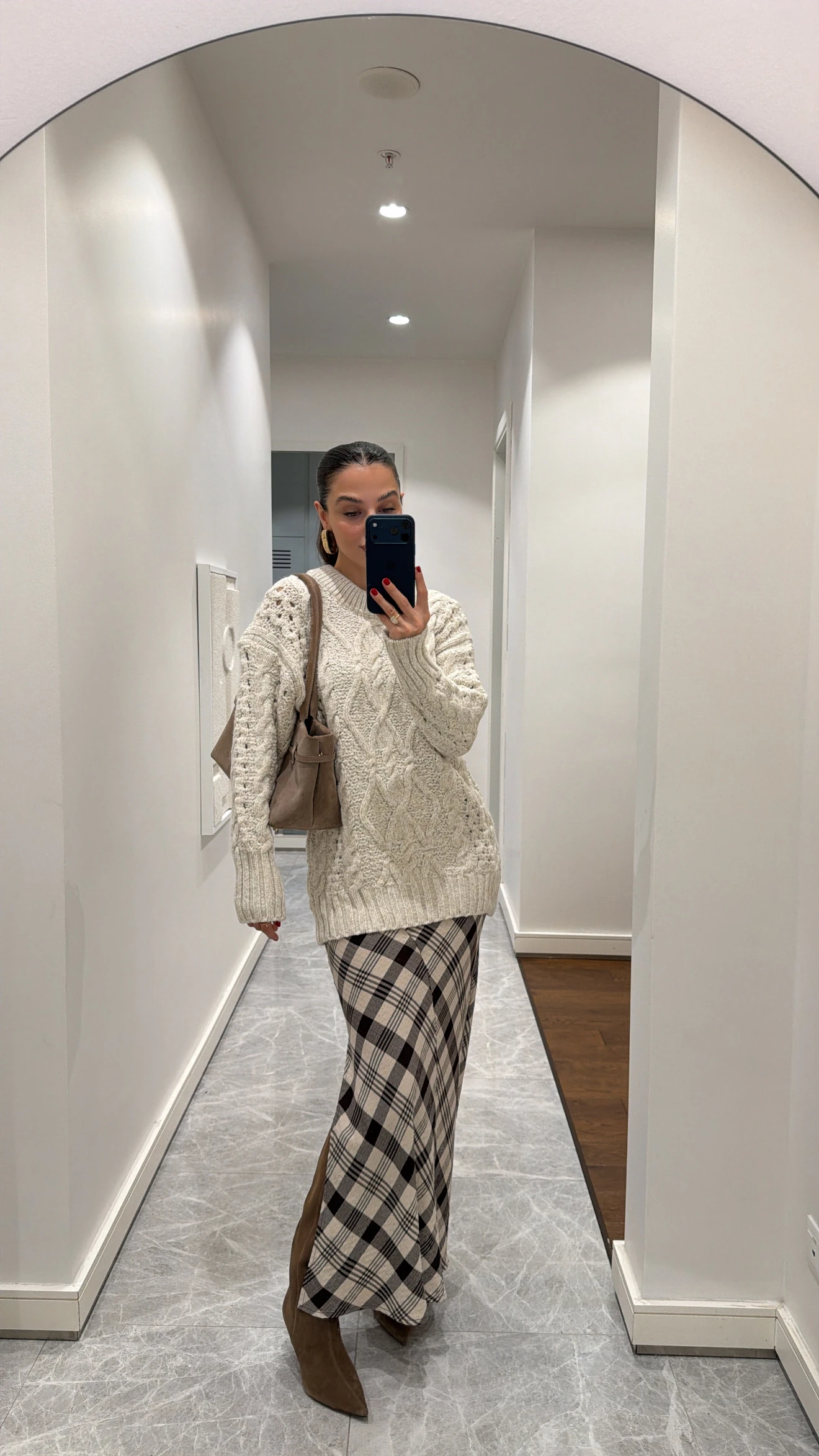 KNITTED KNIT SWEATER